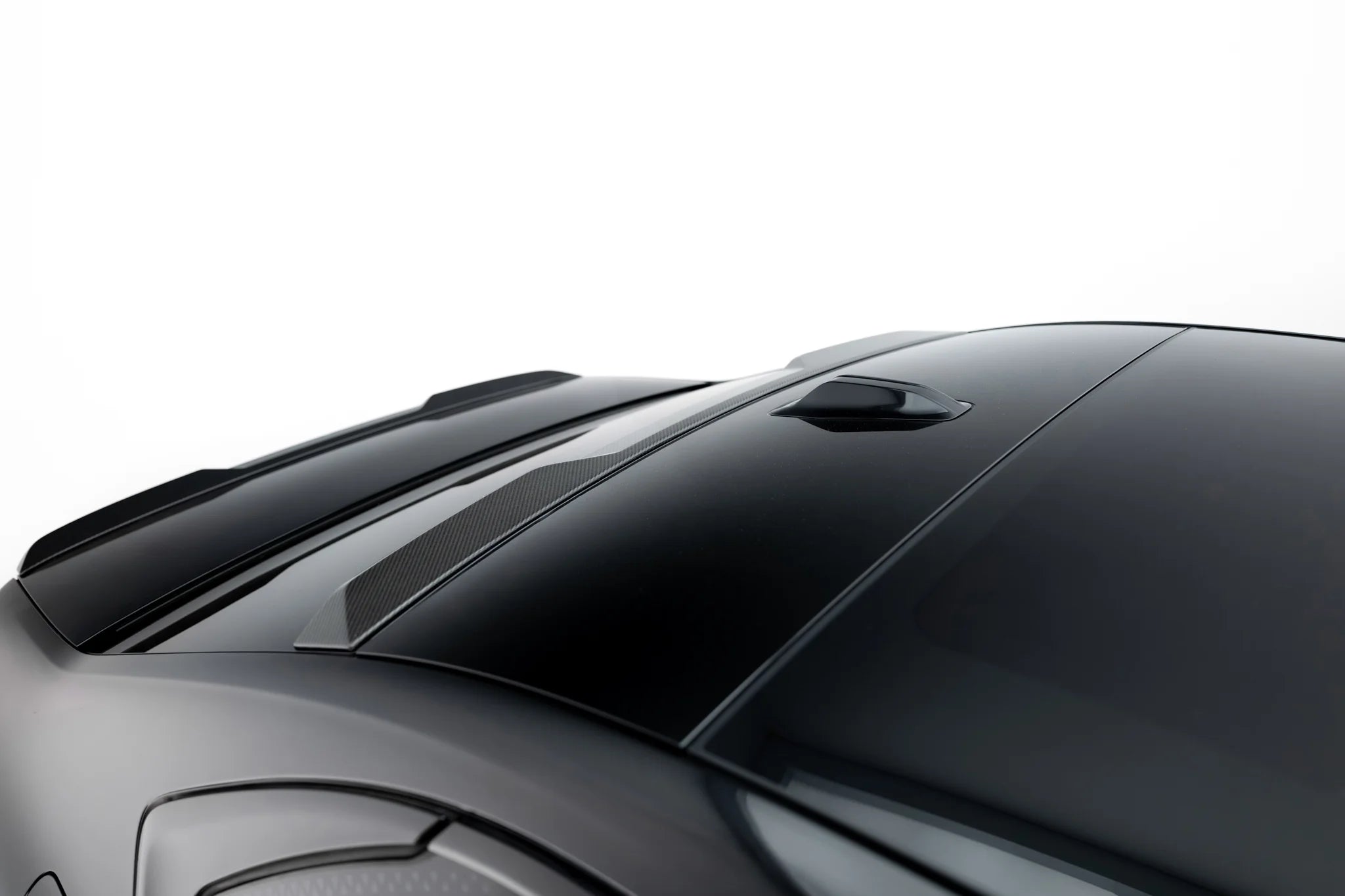 prepreg carbon fiber rear window spoiler (upper) suitable for bmw 7 g70 prepreg carbon fiber rear window spoiler (upper) suitable for bmw 7 g70