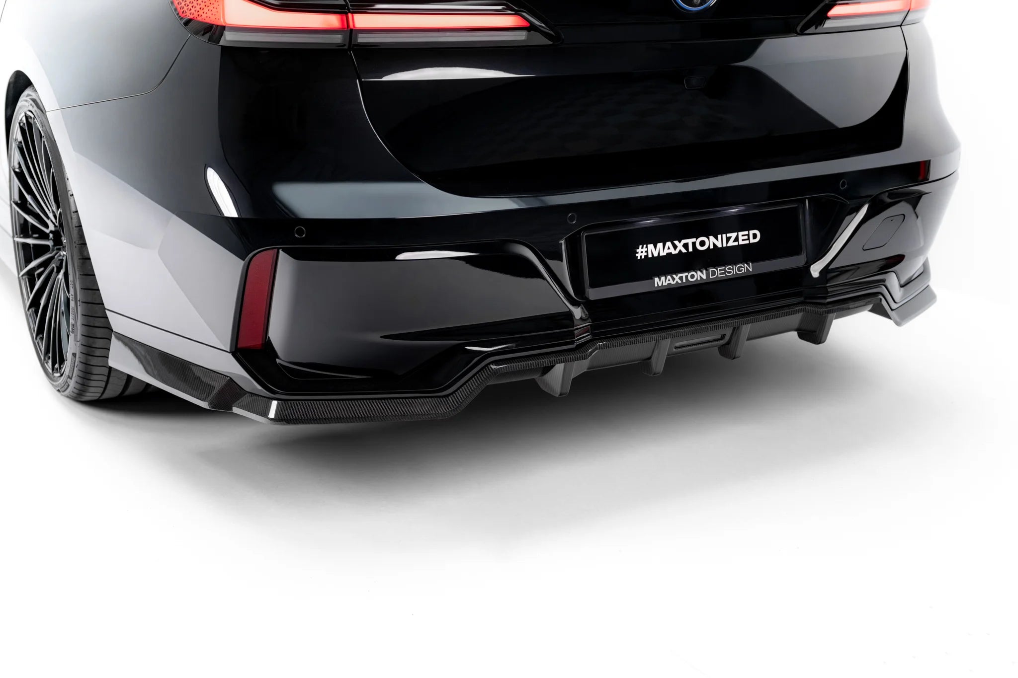 prepreg carbon fiber rear splitter (with vertical bars) suitable for bmw 7 m pack g70 prepreg carbon fiber rear splitter (with vertical bars) suitable for bmw 7 m pack g70