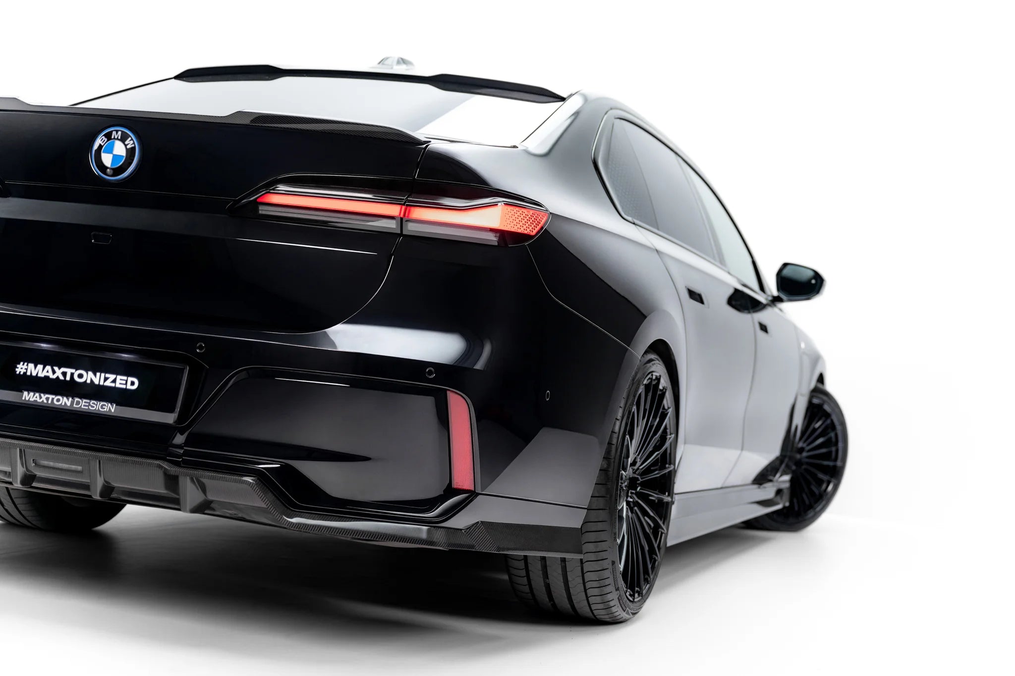 prepreg carbon fiber rear splitter (with vertical bars) suitable for bmw 7 m pack g70 prepreg carbon fiber rear splitter (with vertical bars) suitable for bmw 7 m pack g70