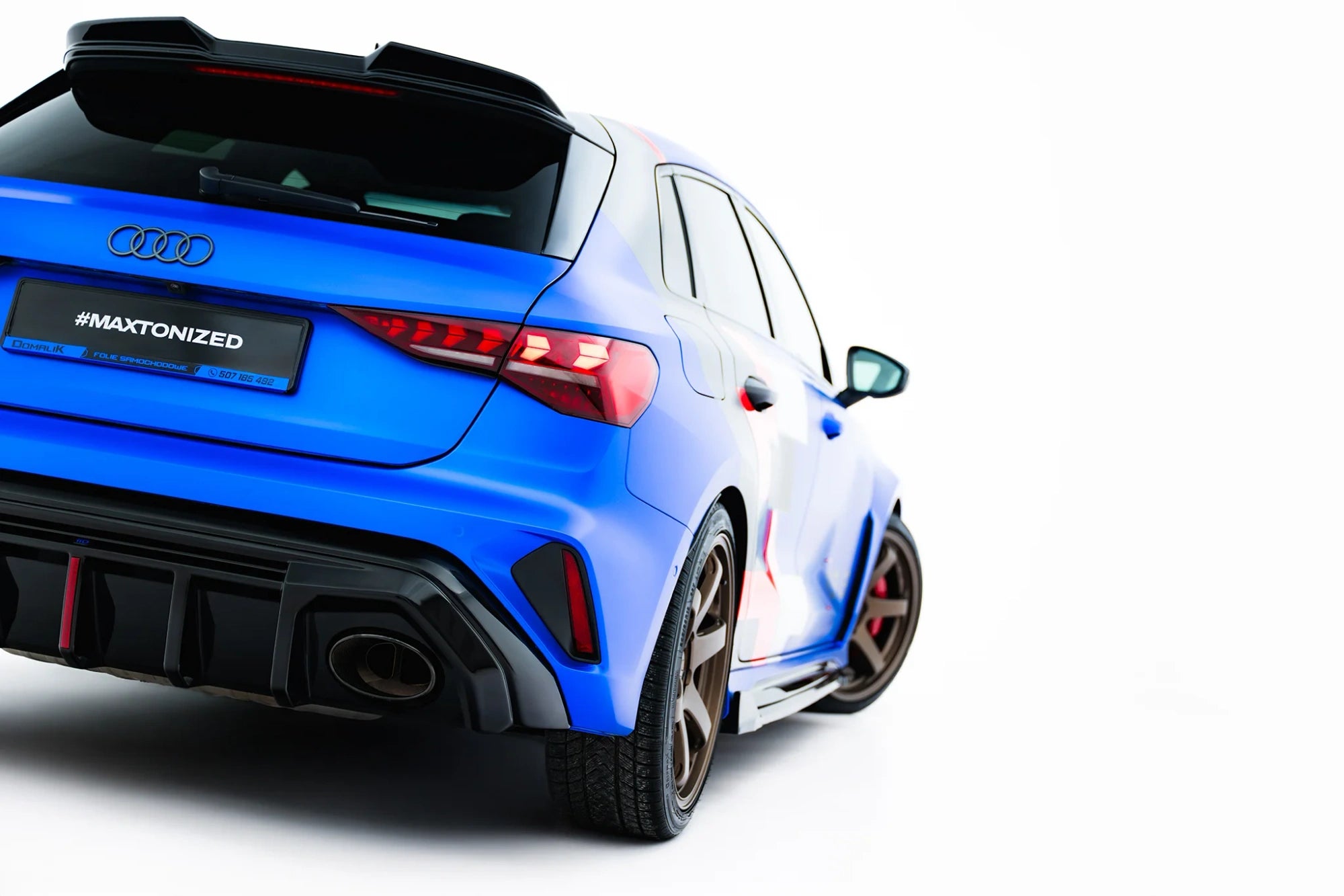 rear valance suitable for audi rs3 8y sportback 8y facelift (version with original reflector) rear valance suitable for audi rs3 8y sportback 8y facelift (version with original reflector)