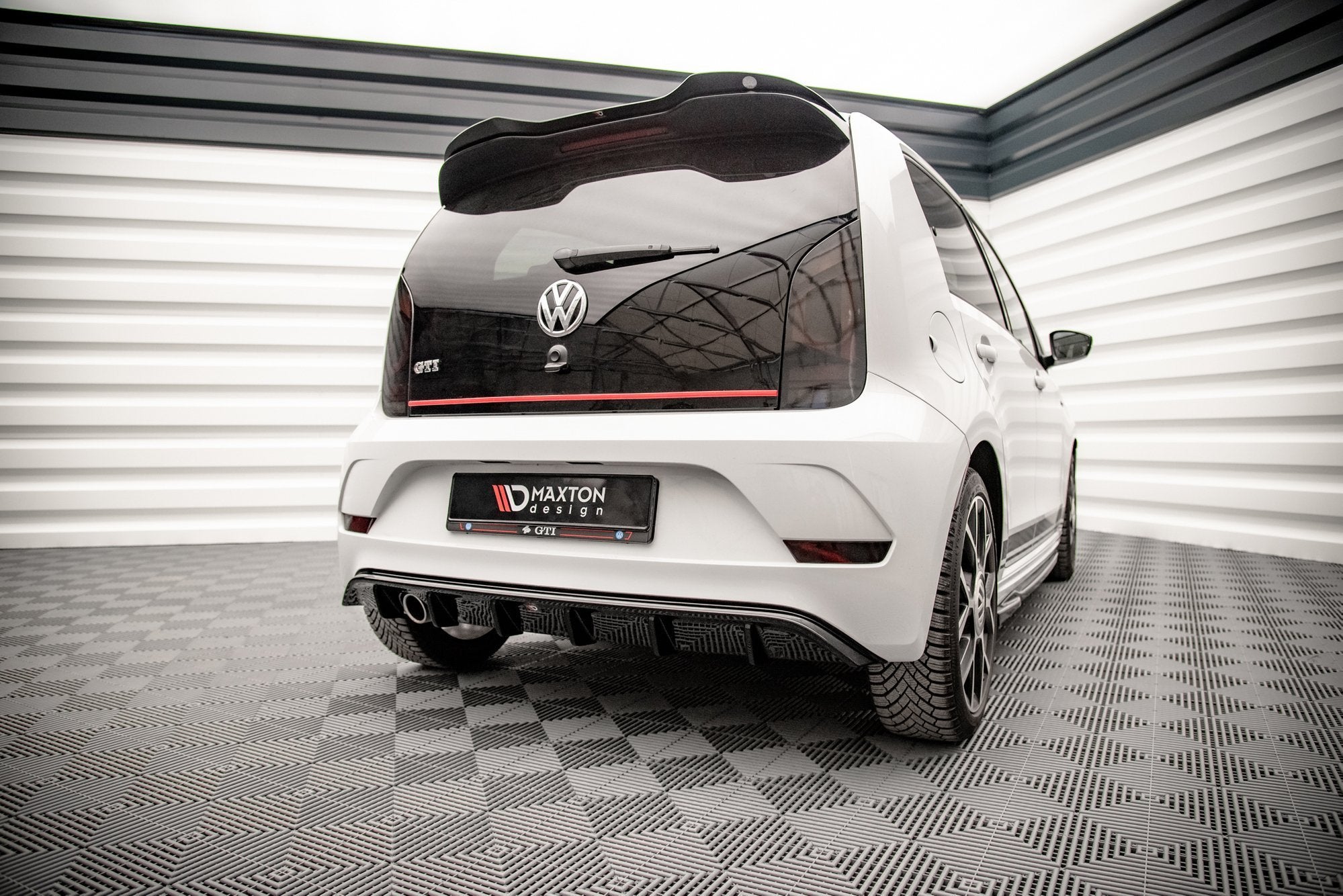 pol pl dokladka tylna volkswagen up gti 12556 4.jpg pol pl dokladka tylna volkswagen up gti 12556 4.jpg