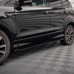 pol pl dokladki progow ford escape st line mk3 14896 4.jpg