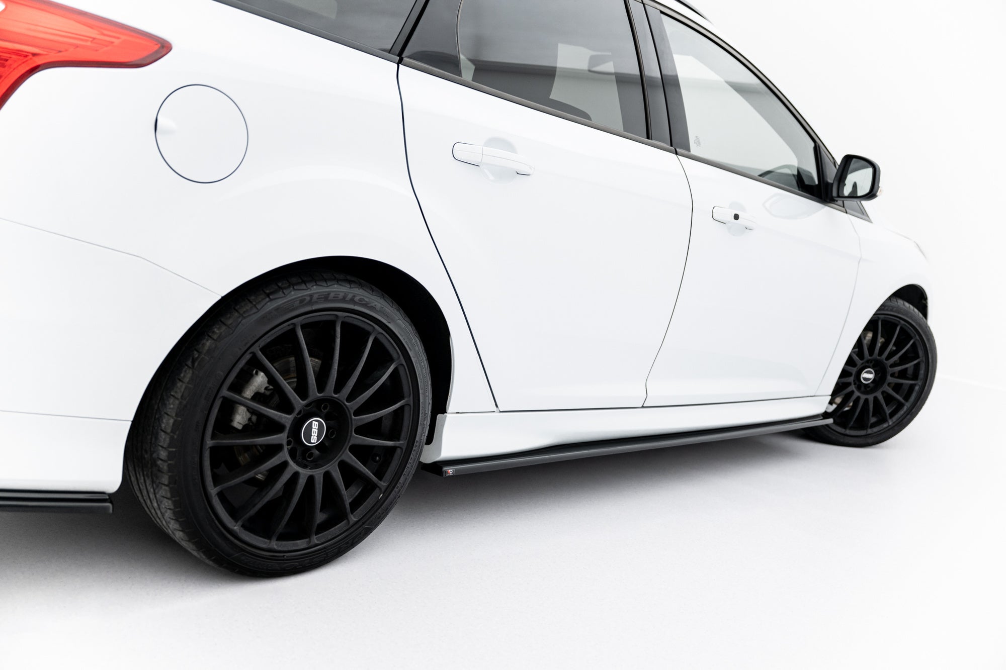 pol pl dokladki progow ford focus st st line hatchback estate mk3 mk3 facelift 156 1.jpg pol pl dokladki progow ford focus st st line hatchback estate mk3 mk3 facelift 156 1.jpg