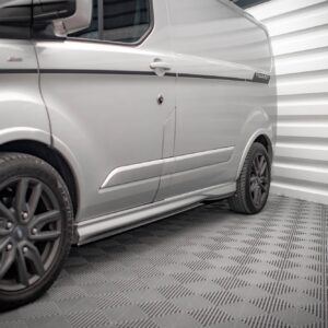 pol pl dokladki progow ford transit custom st line mk1 facelift 16500 3.jpg