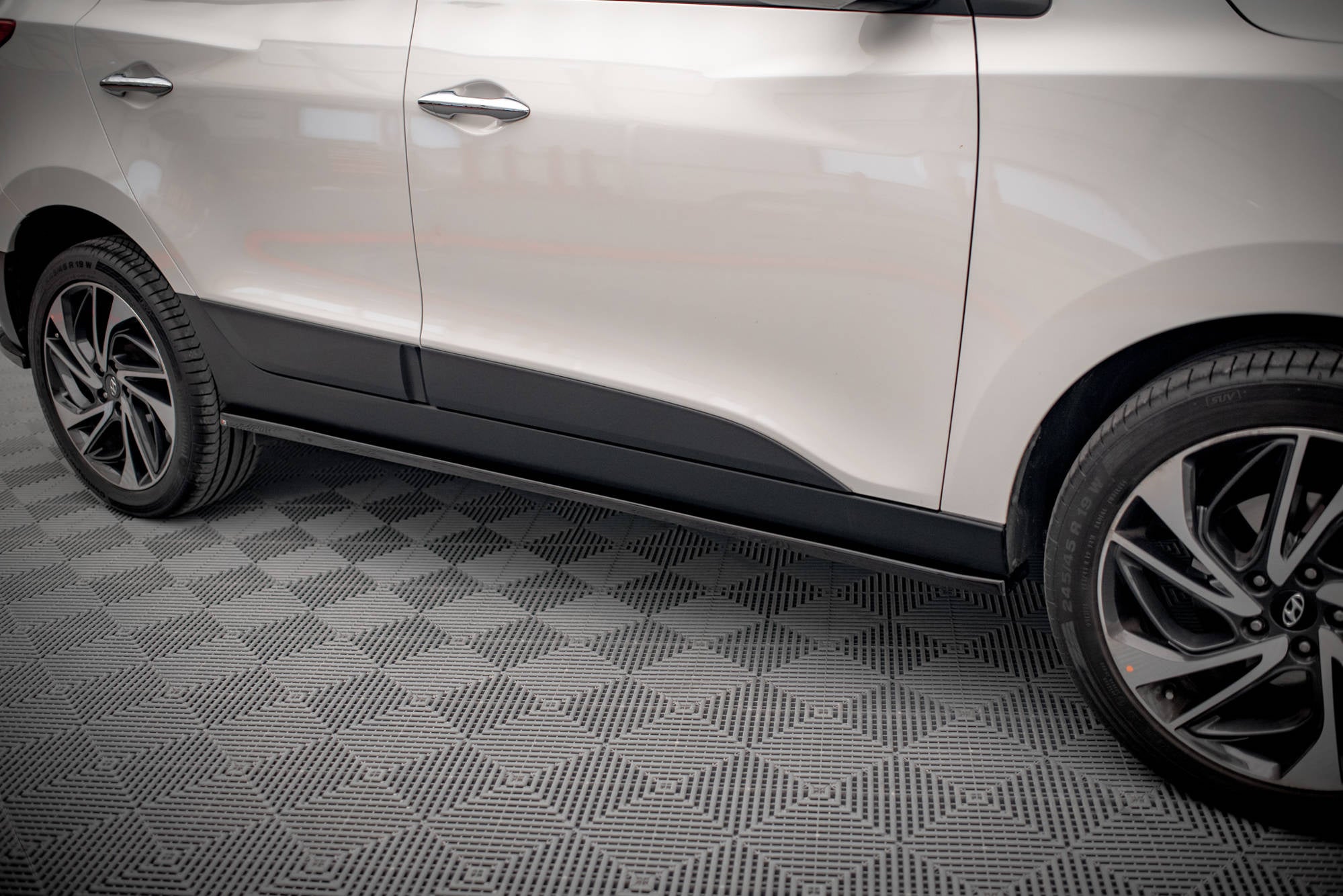pol pl dokladki progow hyundai ix35 mk1 16628 6.jpg pol pl dokladki progow hyundai ix35 mk1 16628 6.jpg