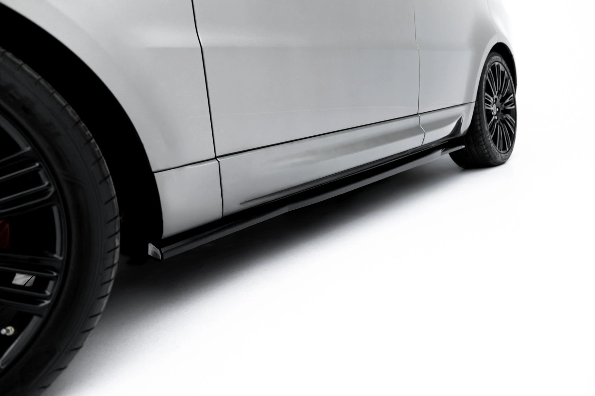 side skirts diffusers suitable for land rover range rover sport mk2 facelift side skirts diffusers suitable for land rover range rover sport mk2 facelift