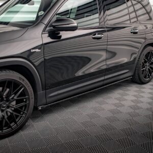 pol pl dokladki progow mercedes amg glb 35 amg line x247 17387 6.jpg