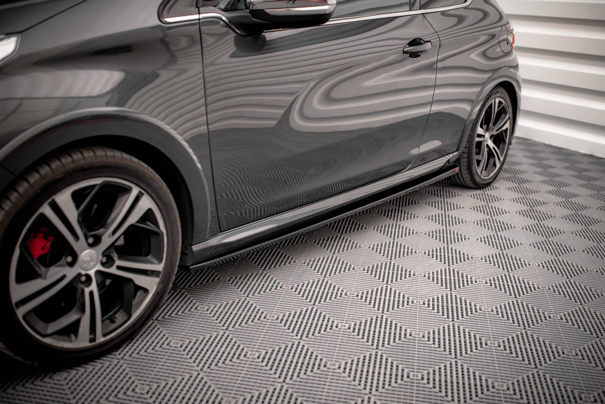 pol pl dokladki progow peugeot 208 gti mk1 16149 7.jpg pol pl dokladki progow peugeot 208 gti mk1 16149 7.jpg