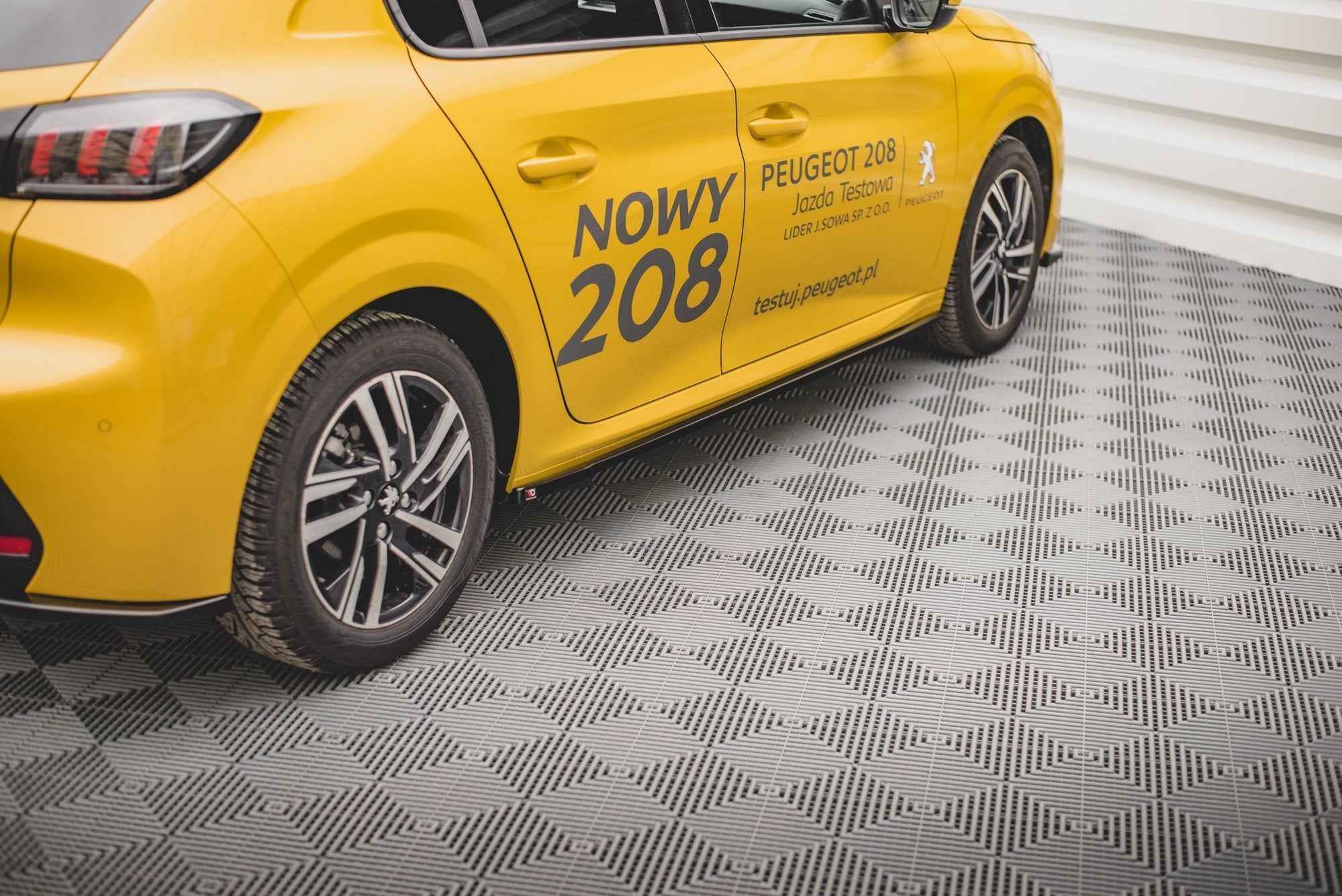 pol pl dokladki progow peugeot 208 mk2 12576 6.jpg pol pl dokladki progow peugeot 208 mk2 12576 6.jpg