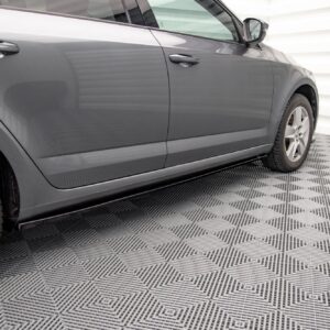 pol pl dokladki progow skoda octavia mk3 facelift 13289 4.jpg