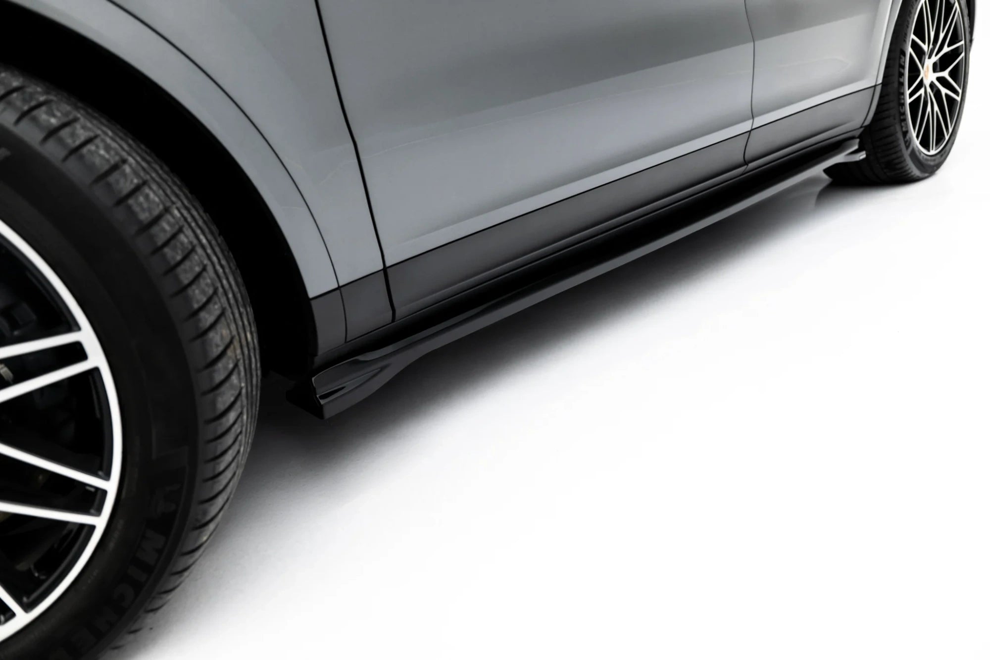 side skirts diffusers v.1 suitable for porsche cayenne suv / coupe mk3 facelift side skirts diffusers v.1 suitable for porsche cayenne suv / coupe mk3 facelift