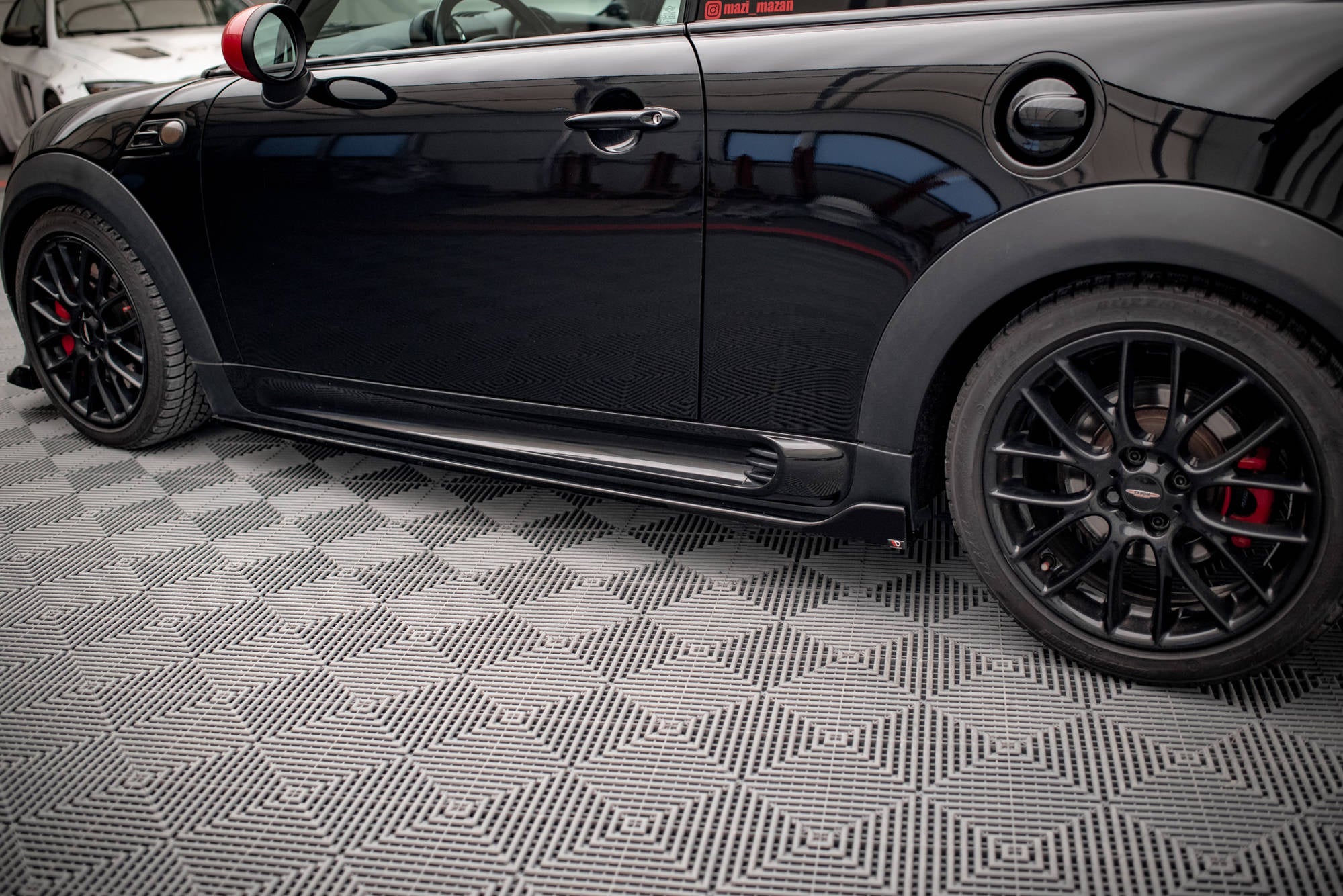 pol pl dokladki progow v 2 mini cooper john cooper works r56 18203 6.jpg pol pl dokladki progow v 2 mini cooper john cooper works r56 18203 6.jpg