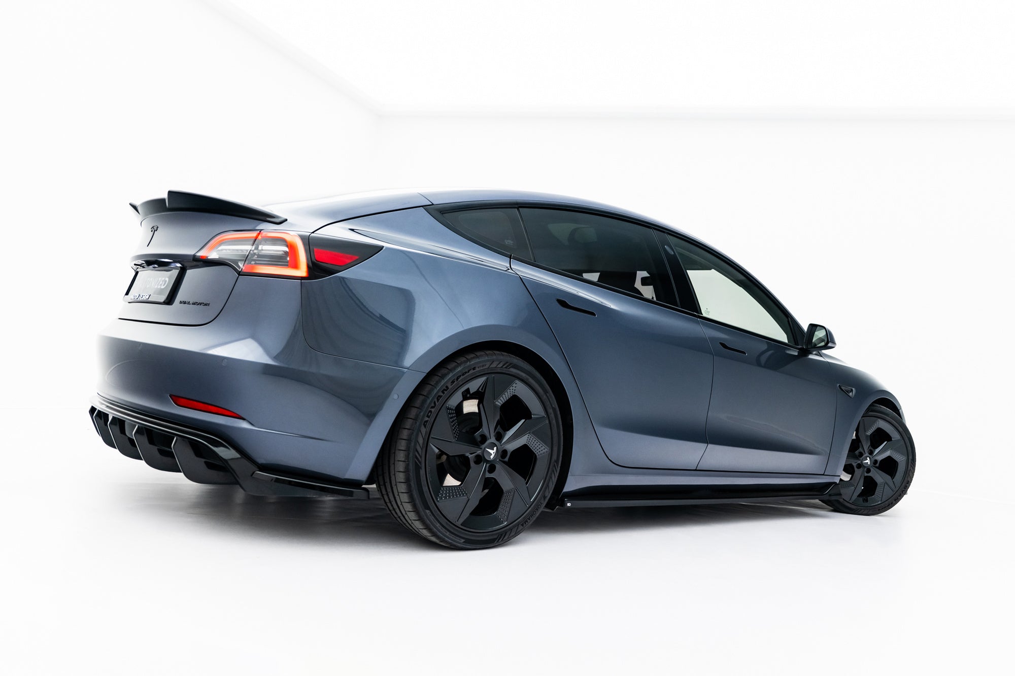 pol pl dokladki progow v 3 tesla model 3 mk1 mk1 facelift 15548 3.jpg pol pl dokladki progow v 3 tesla model 3 mk1 mk1 facelift 15548 3.jpg
