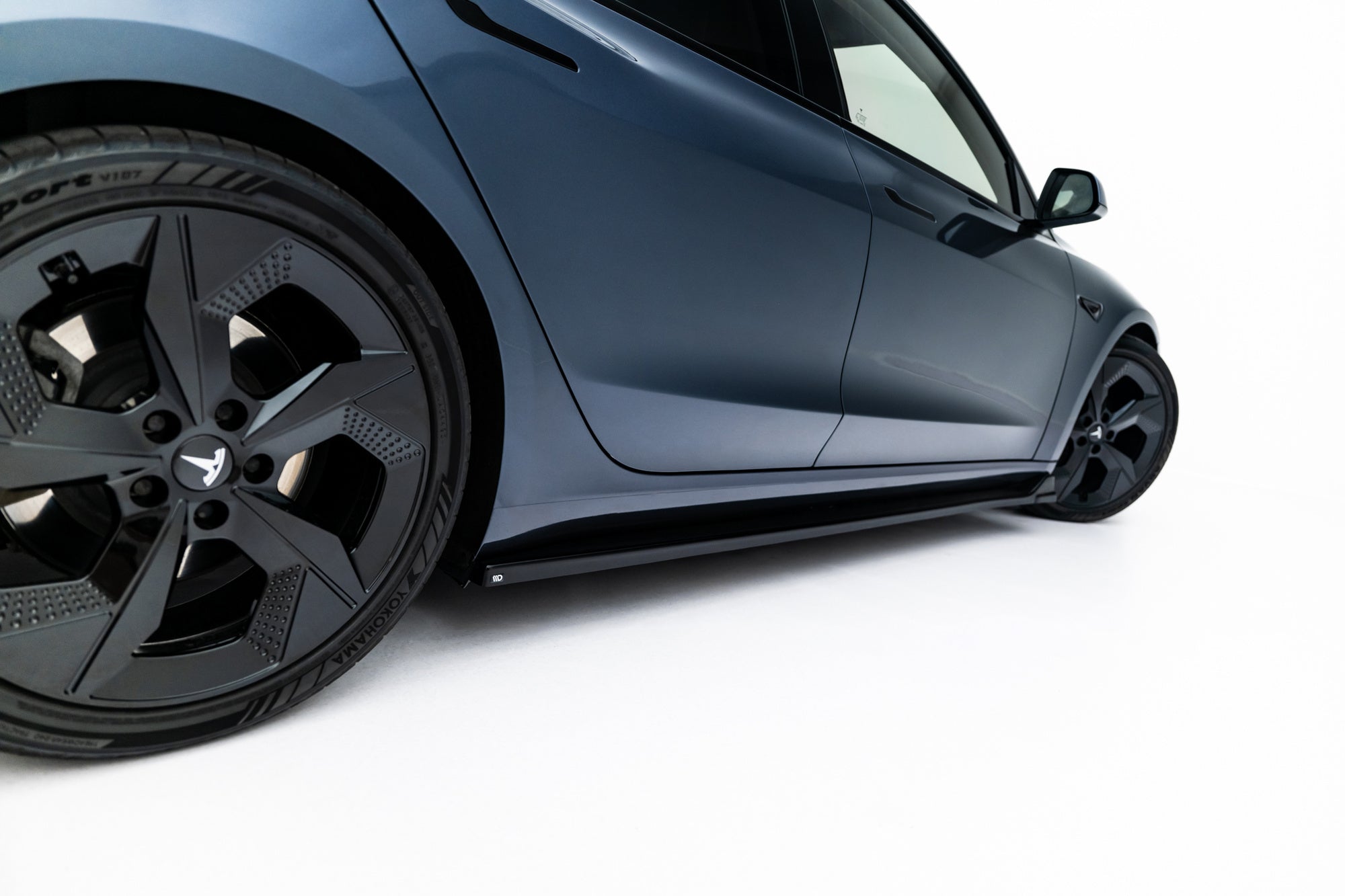 pol pl dokladki progow v 3 tesla model 3 mk1 mk1 facelift 15548 4.jpg pol pl dokladki progow v 3 tesla model 3 mk1 mk1 facelift 15548 4.jpg
