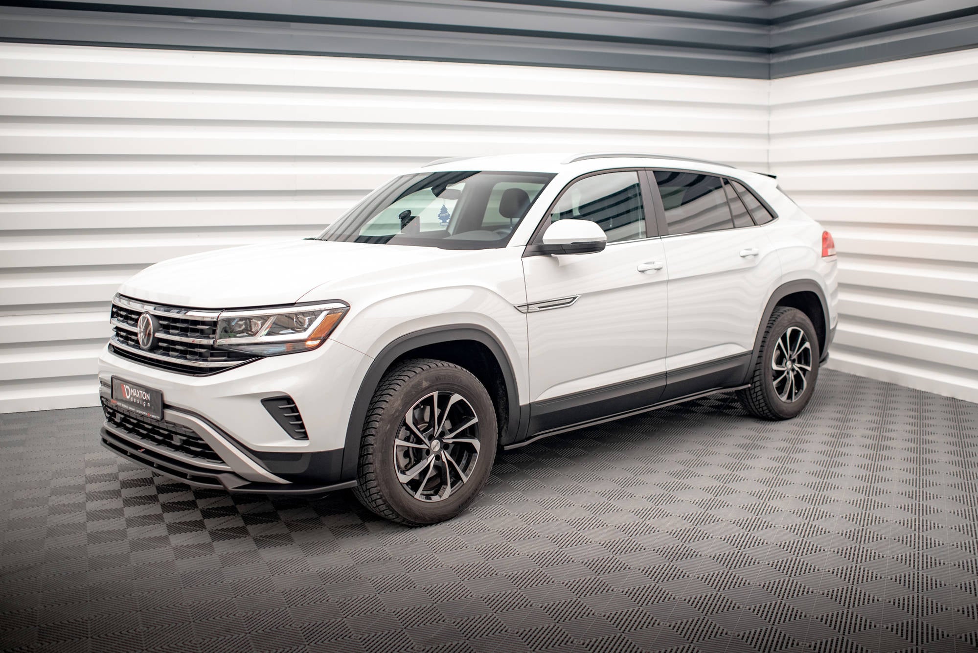pol pl dokladki progow volkswagen atlas cross sport 15847 7.jpg pol pl dokladki progow volkswagen atlas cross sport 15847 7.jpg