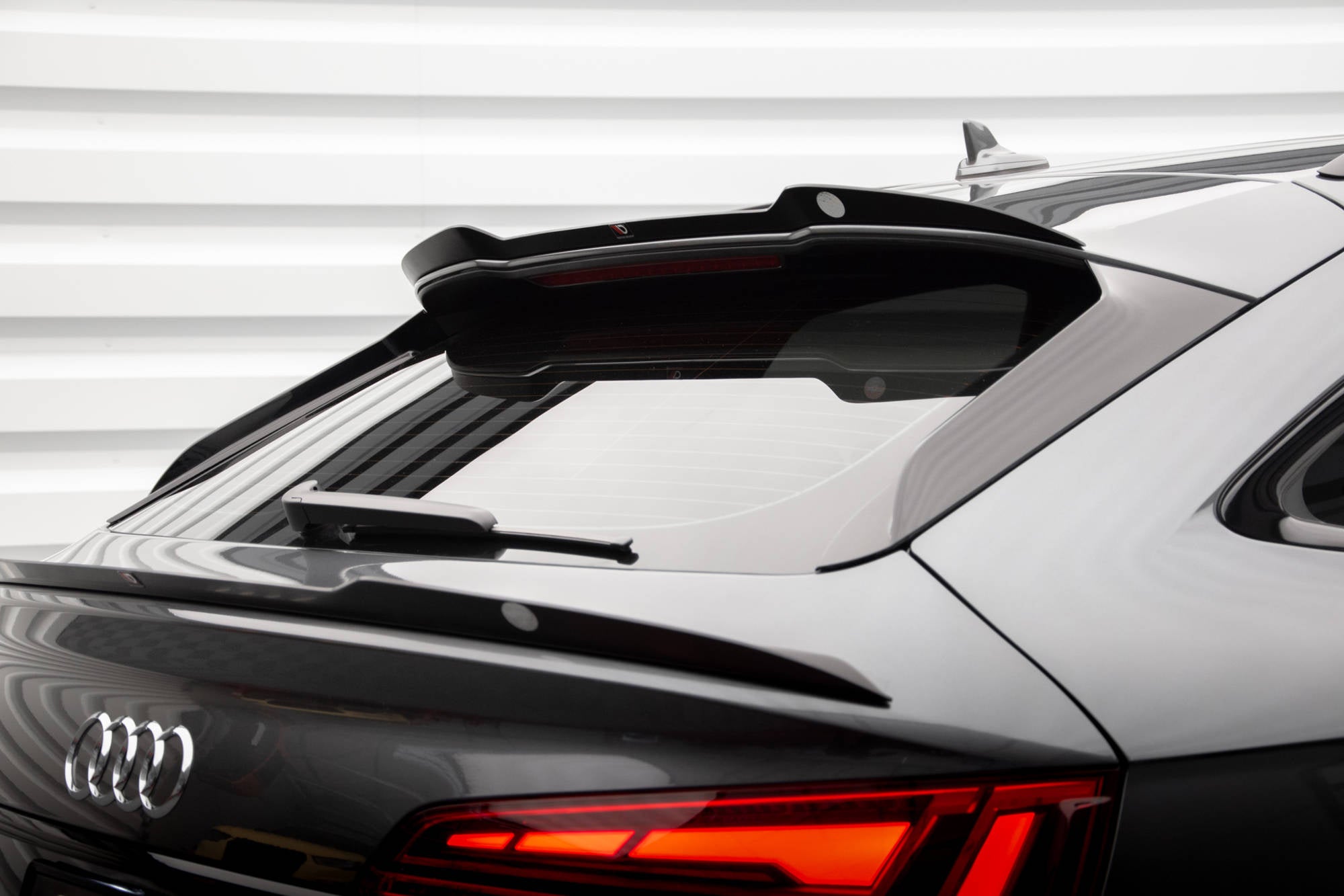 pol pl gorne przedluzenie spoilera audi sq5 q5 s line sportback mk2 facelift 18461 4.jpg pol pl gorne przedluzenie spoilera audi sq5 q5 s line sportback mk2 facelift 18461 4.jpg