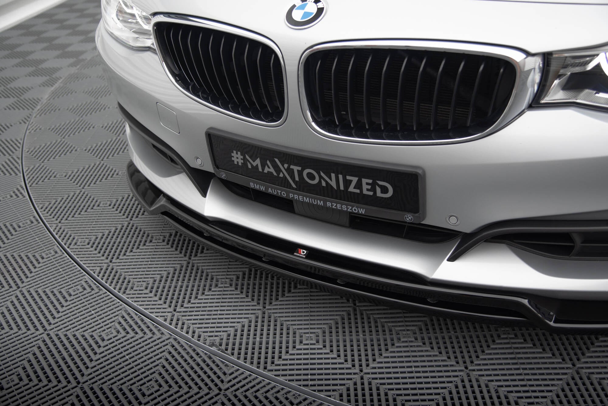 front splitter suitable for bmw 3 gt f34 front splitter suitable for bmw 3 gt f34