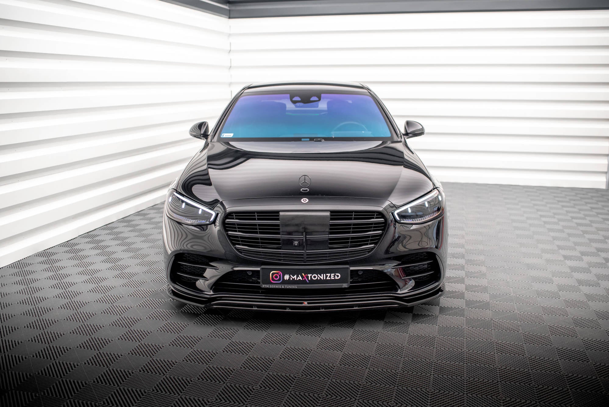pol pl splitter przedni mercedes benz s amg line w223 17754 5.jpg pol pl splitter przedni mercedes benz s amg line w223 17754 5.jpg