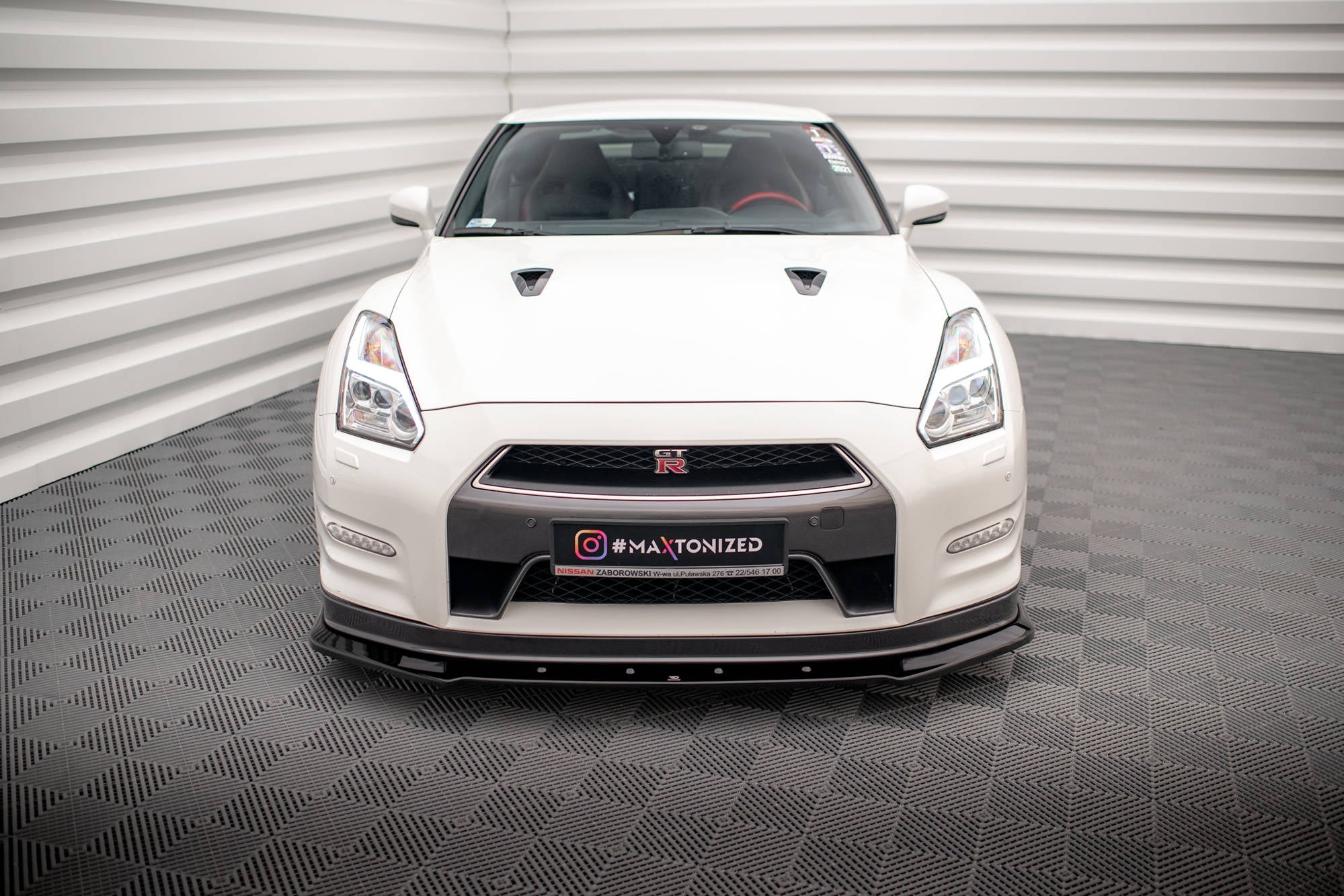 pol pl splitter przedni nissan gtr r35 facelift 16882 5.jpg pol pl splitter przedni nissan gtr r35 facelift 16882 5.jpg