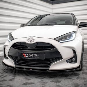 pol pl splitter przedni v 1 flaps toyota yaris mk4 16914 7.jpg