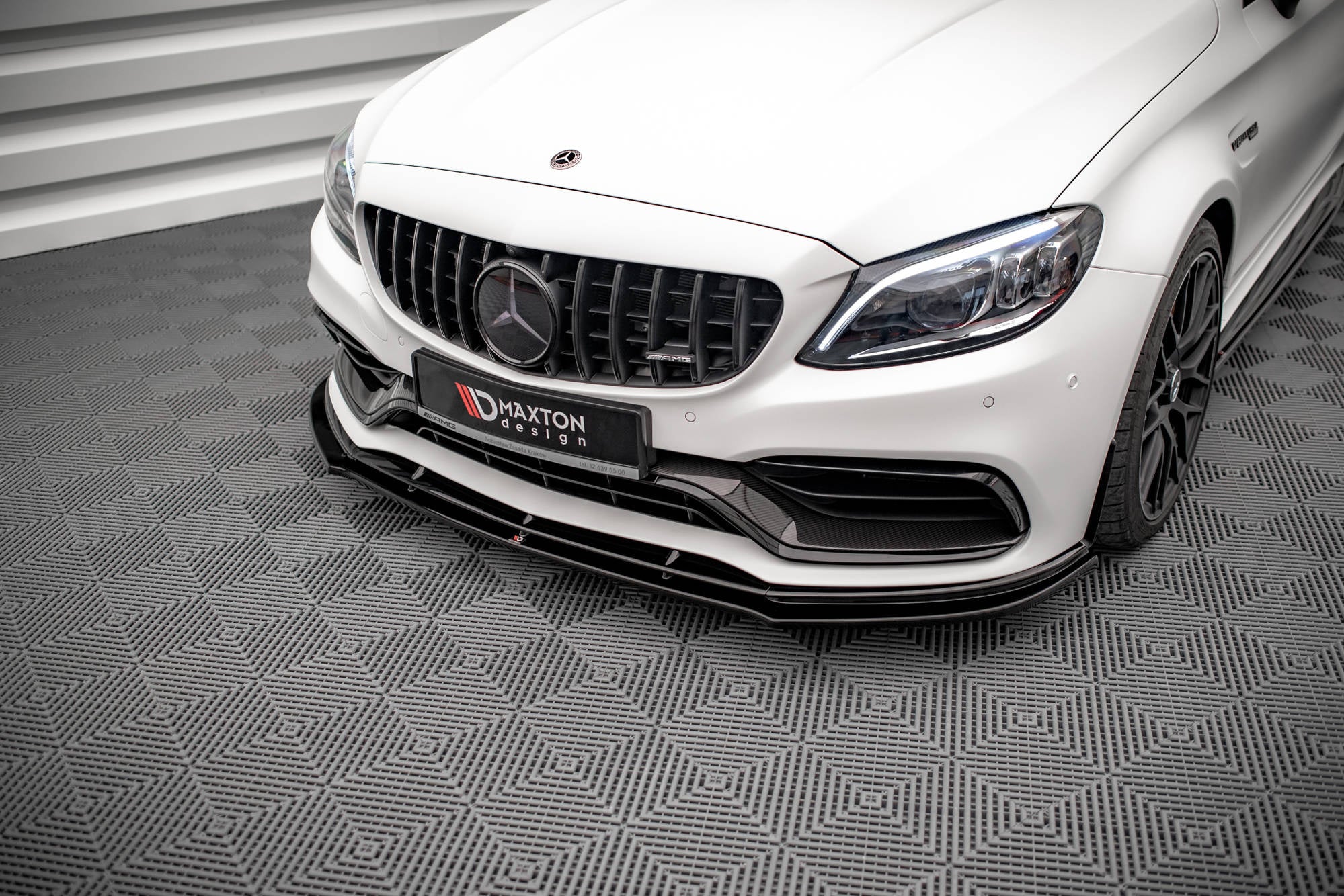 pol pl splitter przedni v 1 mercedes amg c63 coupe amg aero pack c205 facelift 15205 6.jpg pol pl splitter przedni v 1 mercedes amg c63 coupe amg aero pack c205 facelift 15205 6.jpg