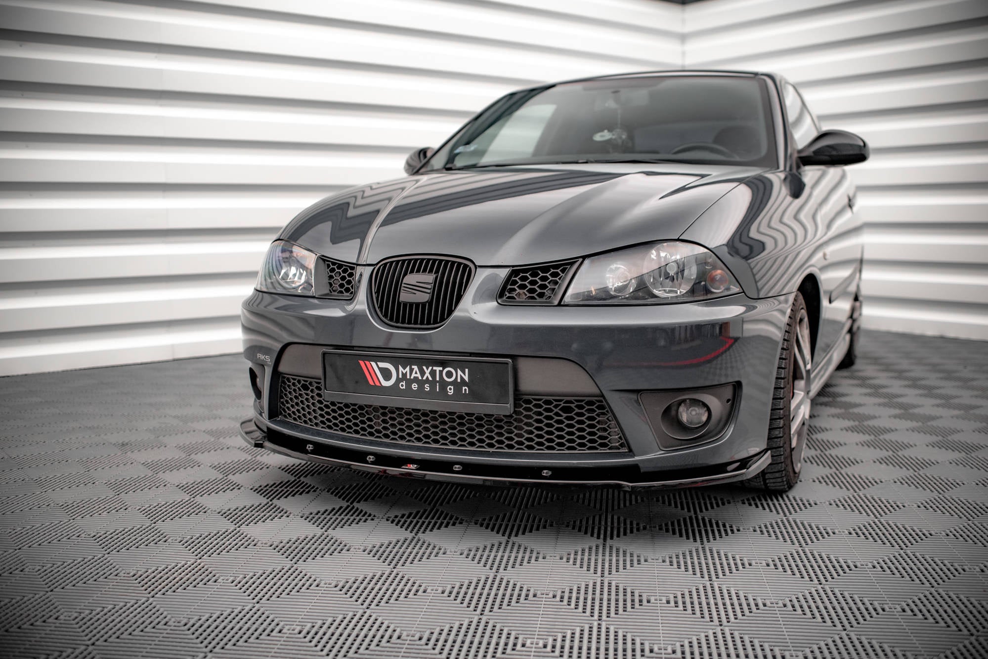 pol pl splitter przedni v 1 seat ibiza cupra mk3 14661 7.jpg pol pl splitter przedni v 1 seat ibiza cupra mk3 14661 7.jpg