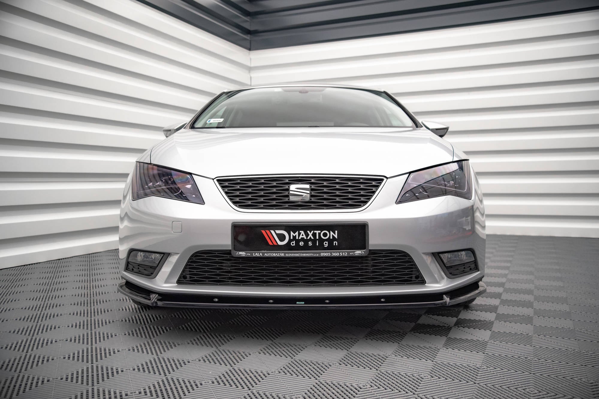 pol pl splitter przedni v 1 seat leon mk3 14240 5.jpg pol pl splitter przedni v 1 seat leon mk3 14240 5.jpg