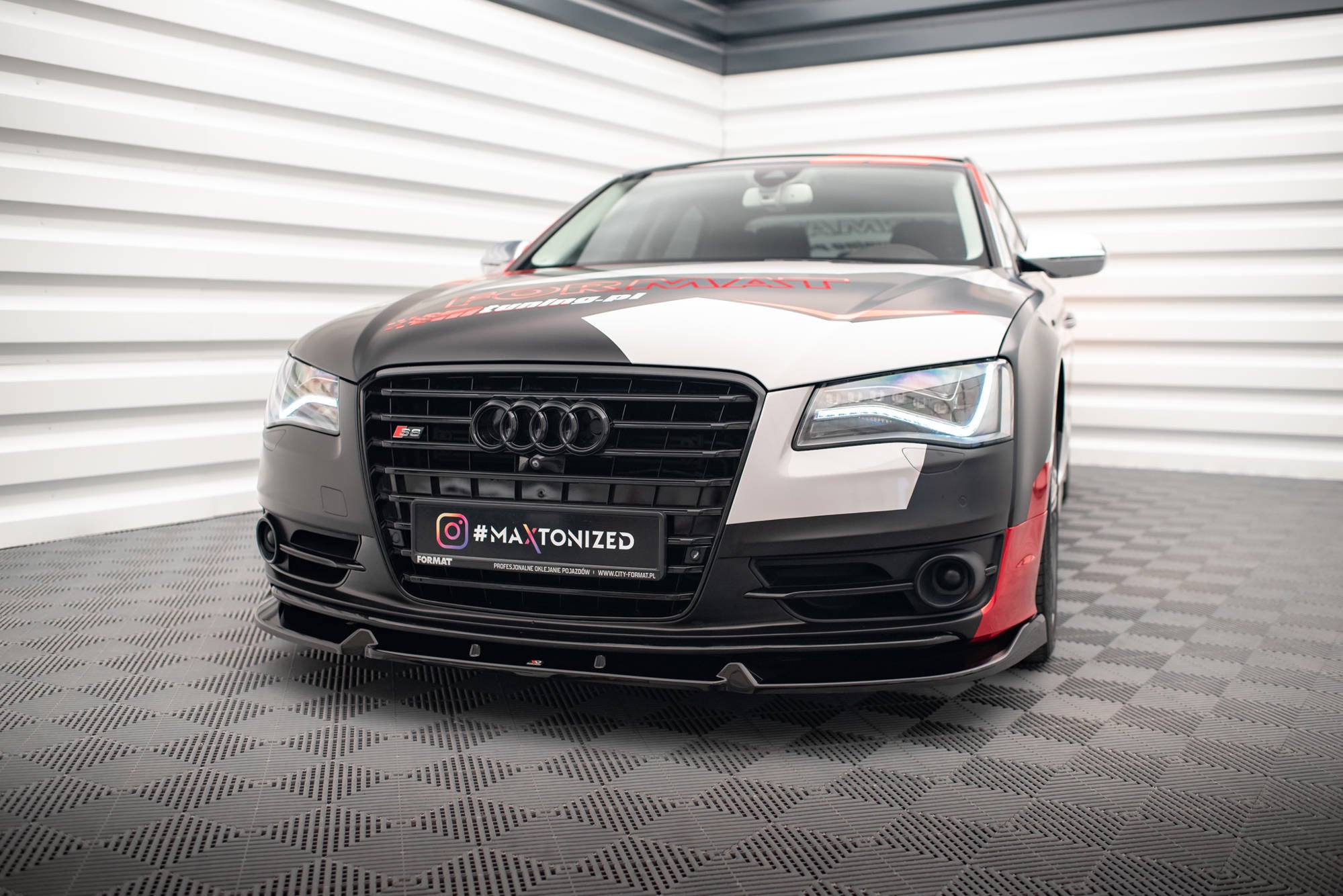 pol pl splitter przedni v 2 audi s8 d4 17459 5.jpg pol pl splitter przedni v 2 audi s8 d4 17459 5.jpg
