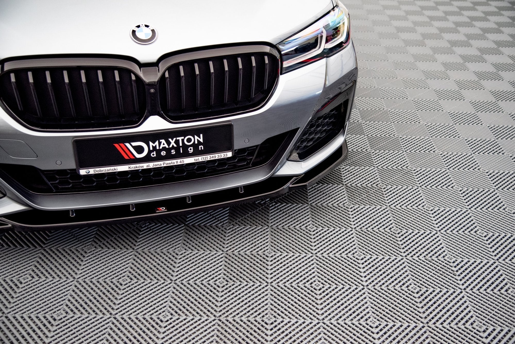 pol pl splitter przedni v 2 bmw 5 m pack m550i m550d sedan touring g30 g31 facelift 12499 4.jpg pol pl splitter przedni v 2 bmw 5 m pack m550i m550d sedan touring g30 g31 facelift 12499 4.jpg