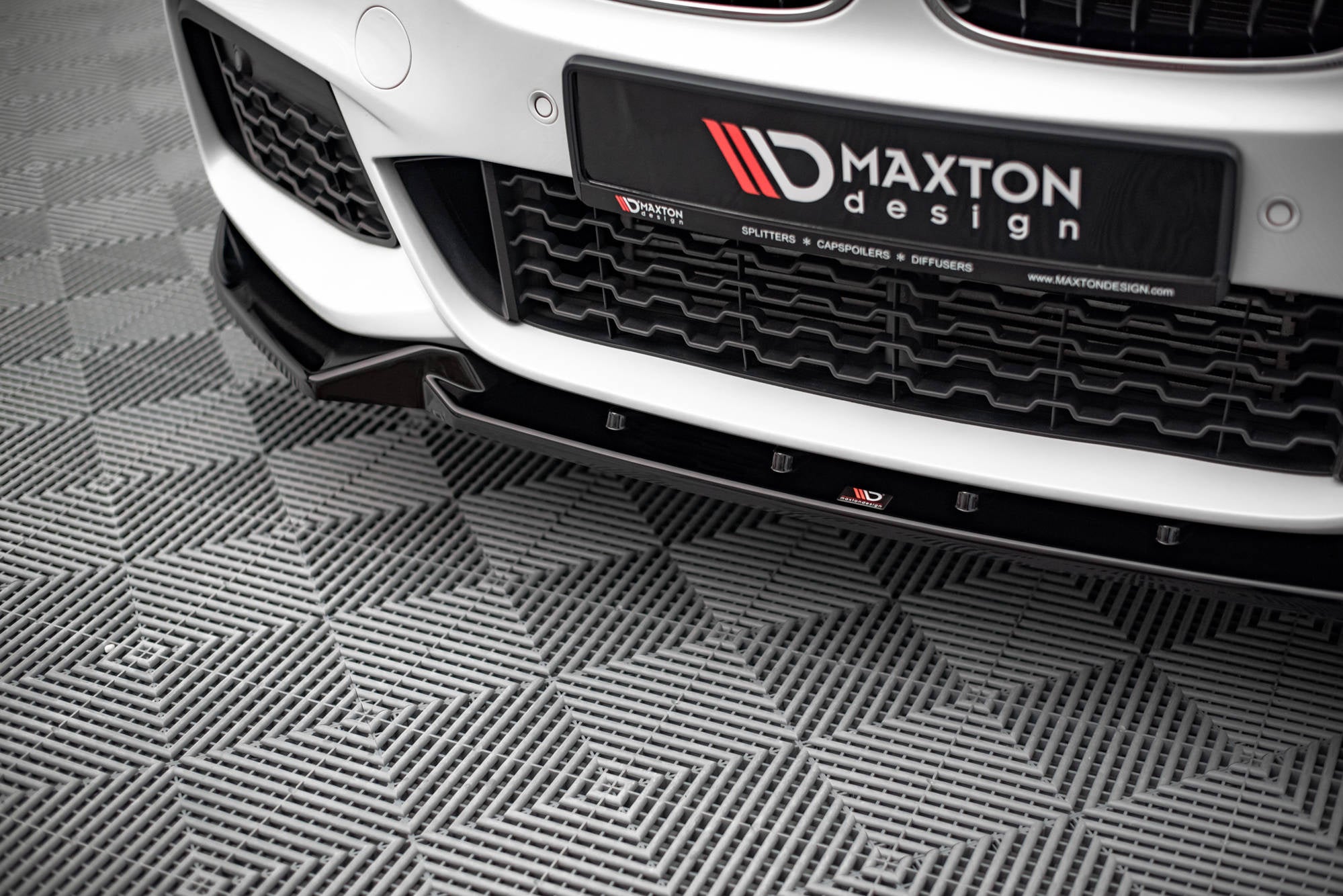 pol pl splitter przedni v 2 bmw x1 m pack f48 14003 4.jpg pol pl splitter przedni v 2 bmw x1 m pack f48 14003 4.jpg