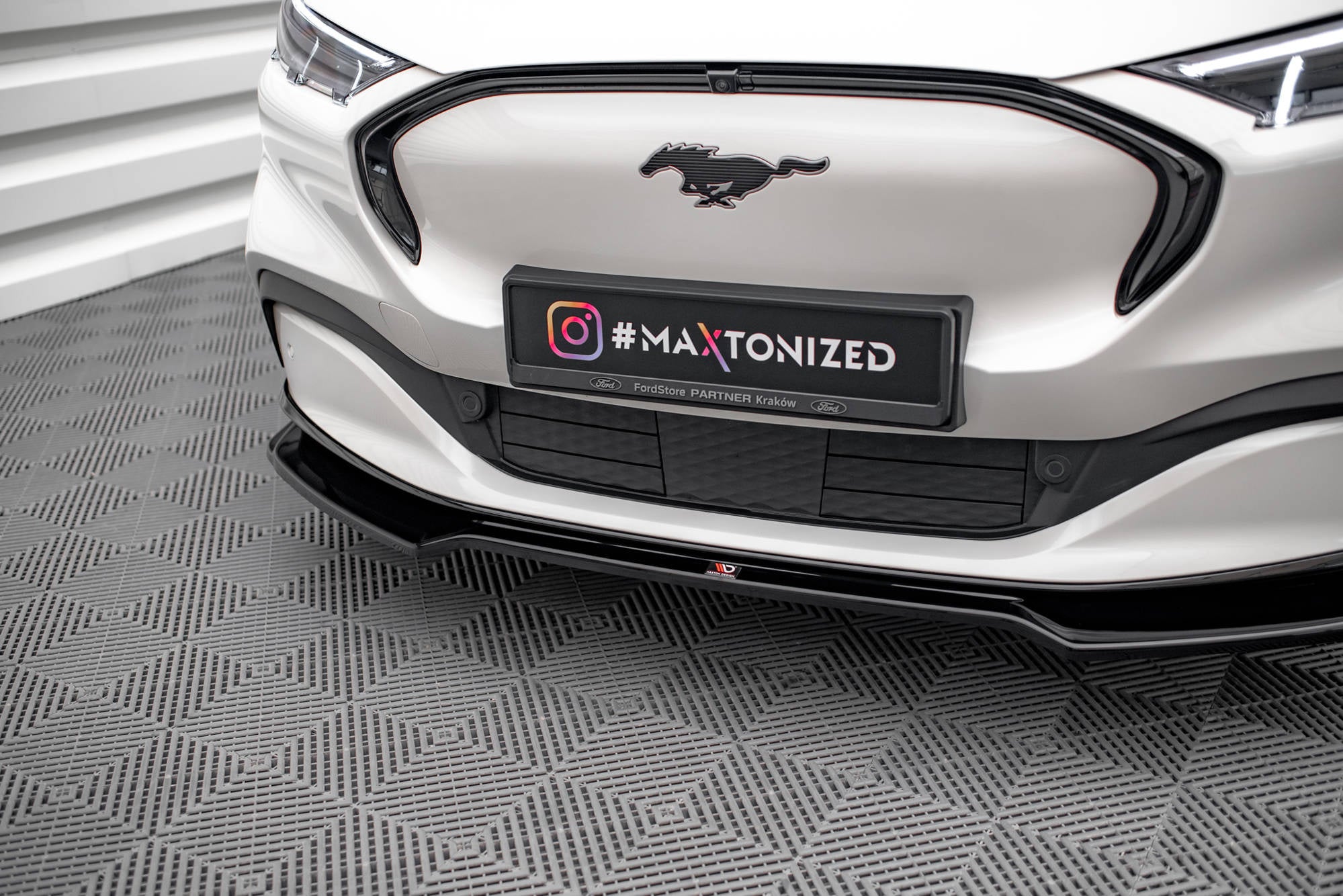 pol pl splitter przedni v 2 ford mustang mach e mk1 16107 4.jpg pol pl splitter przedni v 2 ford mustang mach e mk1 16107 4.jpg