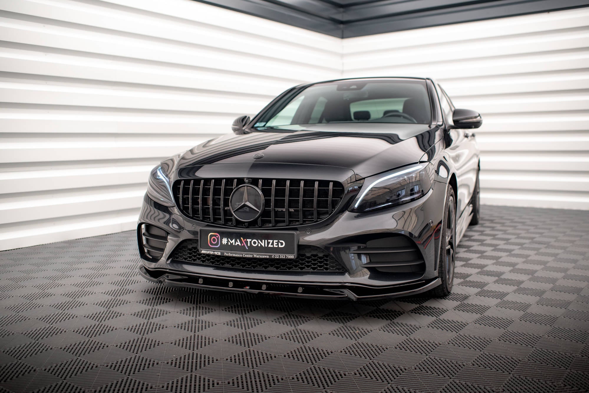 pol pl splitter przedni v 2 mercedes benz c amg line sedan coupe estate w205 c205 s205 facelift 17866 5.jpg pol pl splitter przedni v 2 mercedes benz c amg line sedan coupe estate w205 c205 s205 facelift 17866 5.jpg