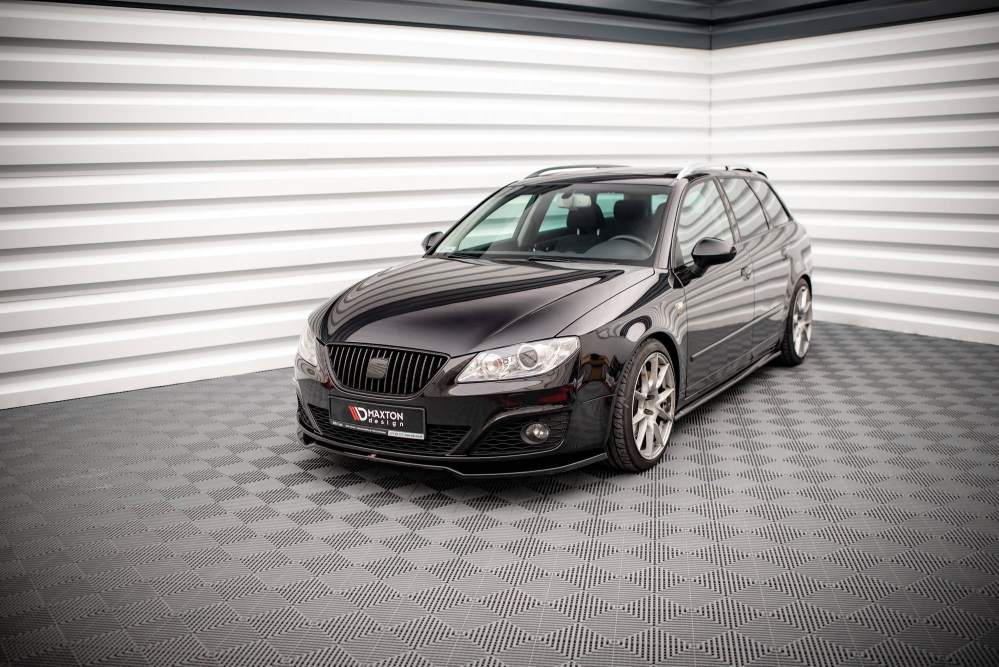 pol pl splitter przedni v 2 seat exeo 15112 5.jpg pol pl splitter przedni v 2 seat exeo 15112 5.jpg