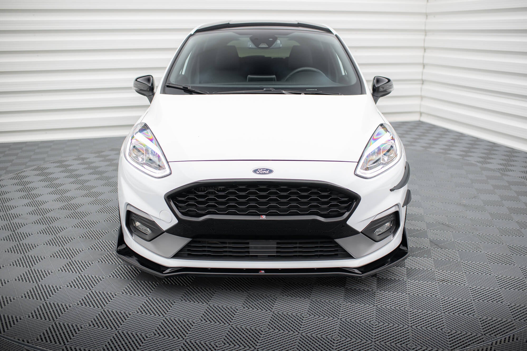 pol pl splitter przedni v 4 flaps ford fiesta st st line 14530 4.jpg pol pl splitter przedni v 4 flaps ford fiesta st st line 14530 4.jpg
