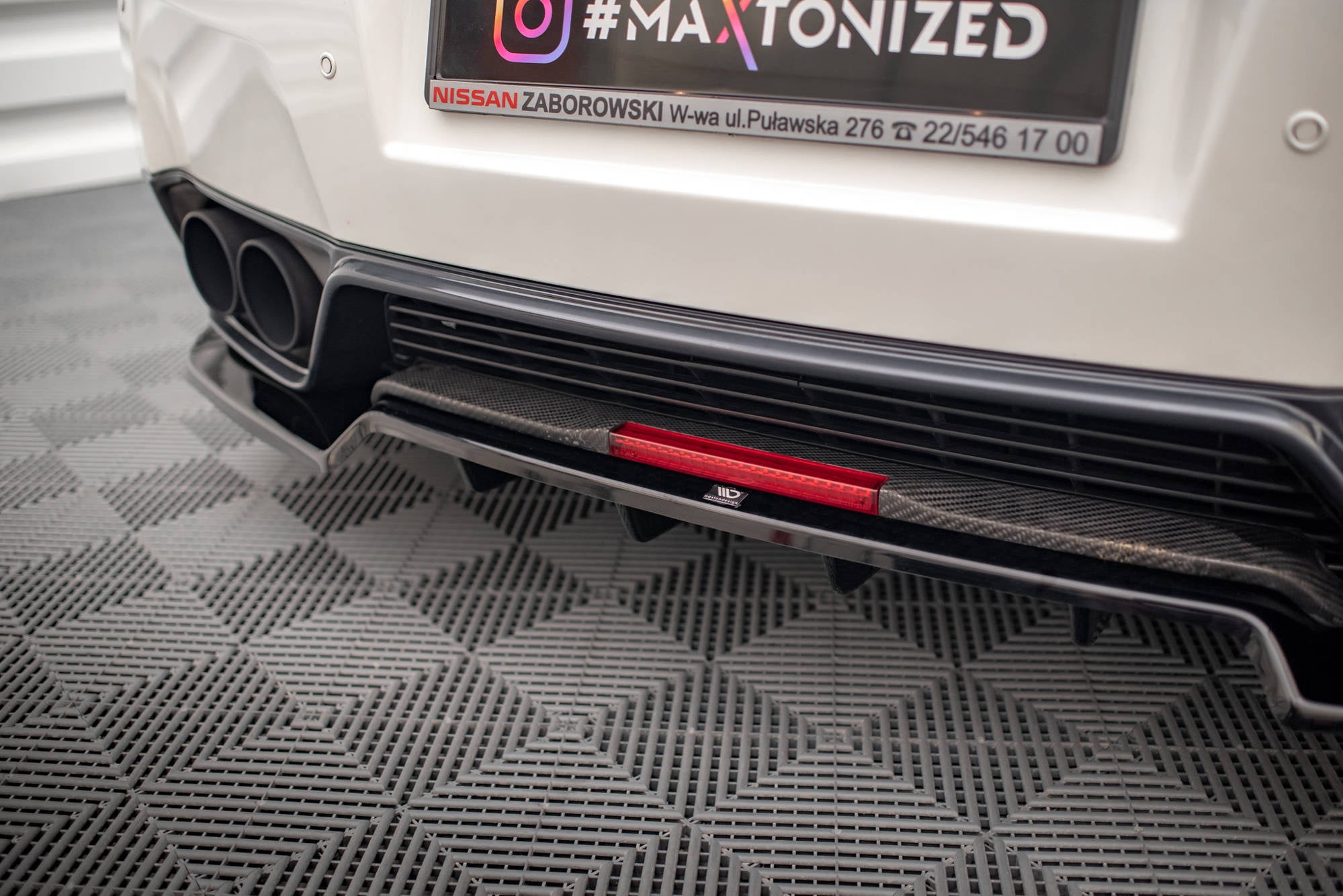 pol pl splitter tylny flaps nissan gtr r35 facelift 16894 4.jpg pol pl splitter tylny flaps nissan gtr r35 facelift 16894 4.jpg