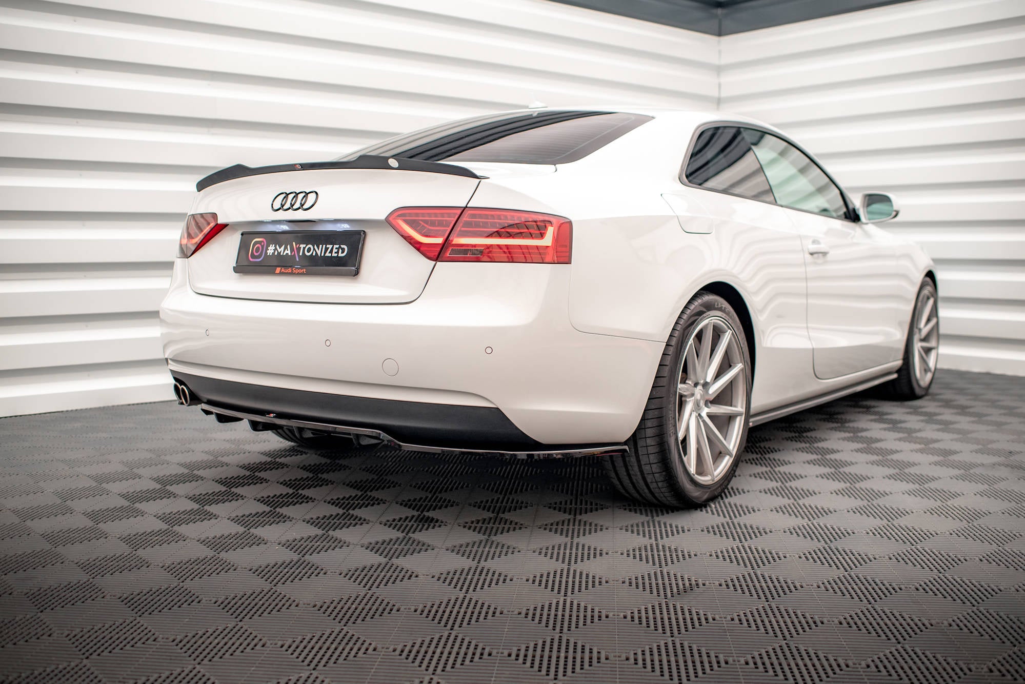 pol pl splitter tylny z dyfuzorem audi a5 coupe 8t facelift 18222 6.jpg pol pl splitter tylny z dyfuzorem audi a5 coupe 8t facelift 18222 6.jpg