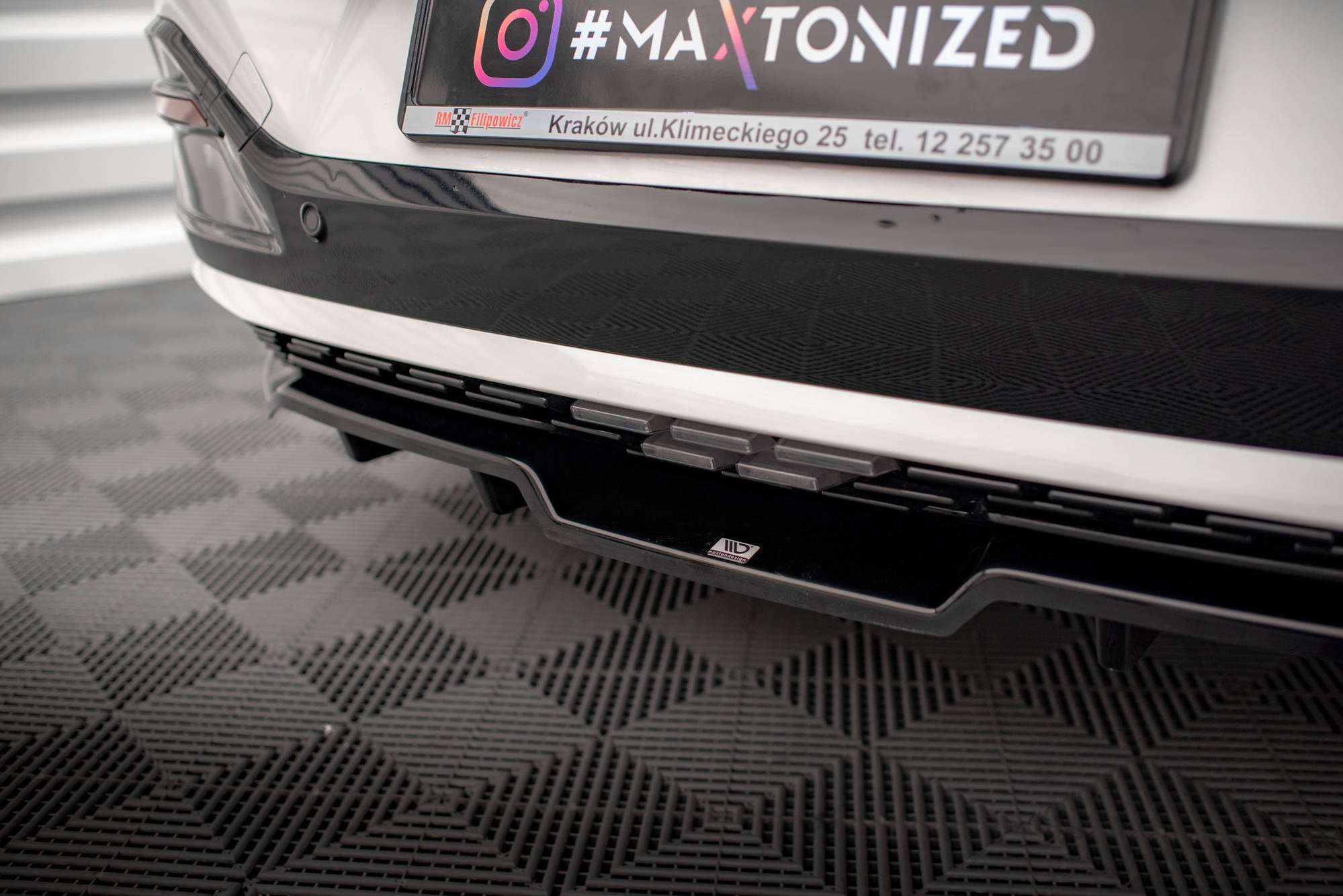 pol pl splitter tylny z dyfuzorem kia ev6 gt line mk1 17577 3.jpg pol pl splitter tylny z dyfuzorem kia ev6 gt line mk1 17577 3.jpg