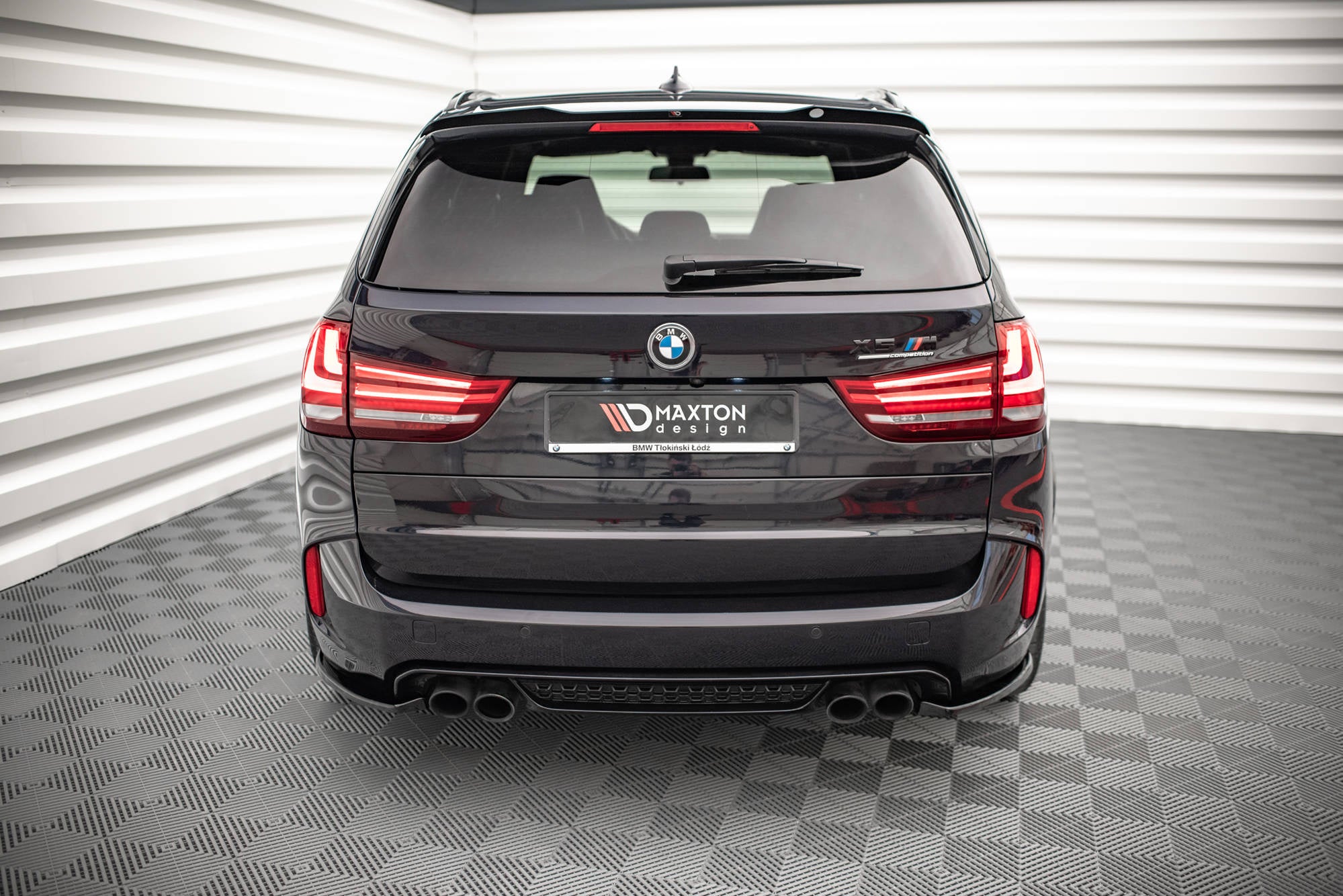 pol pl splittery tylne boczne bmw x5 m f85 13824 3.jpg pol pl splittery tylne boczne bmw x5 m f85 13824 3.jpg