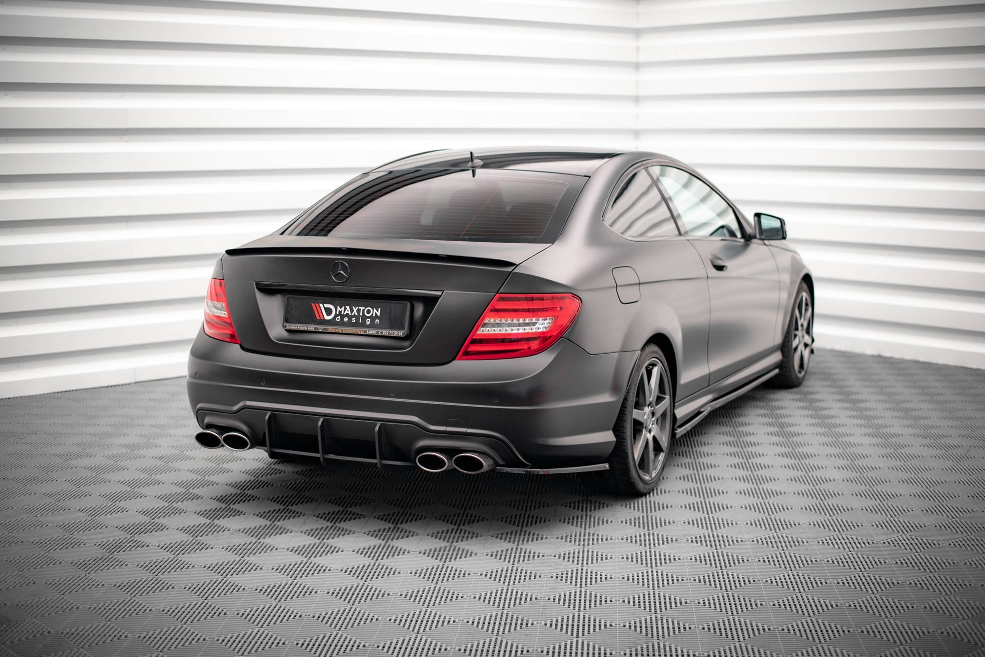 pol pl splittery tylne boczne mercedes benz c coupe sedan estate amg line c204 w204 facelift s204 facelift 17439 4.jpg pol pl splittery tylne boczne mercedes benz c coupe sedan estate amg line c204 w204 facelift s204 facelift 17439 4.jpg