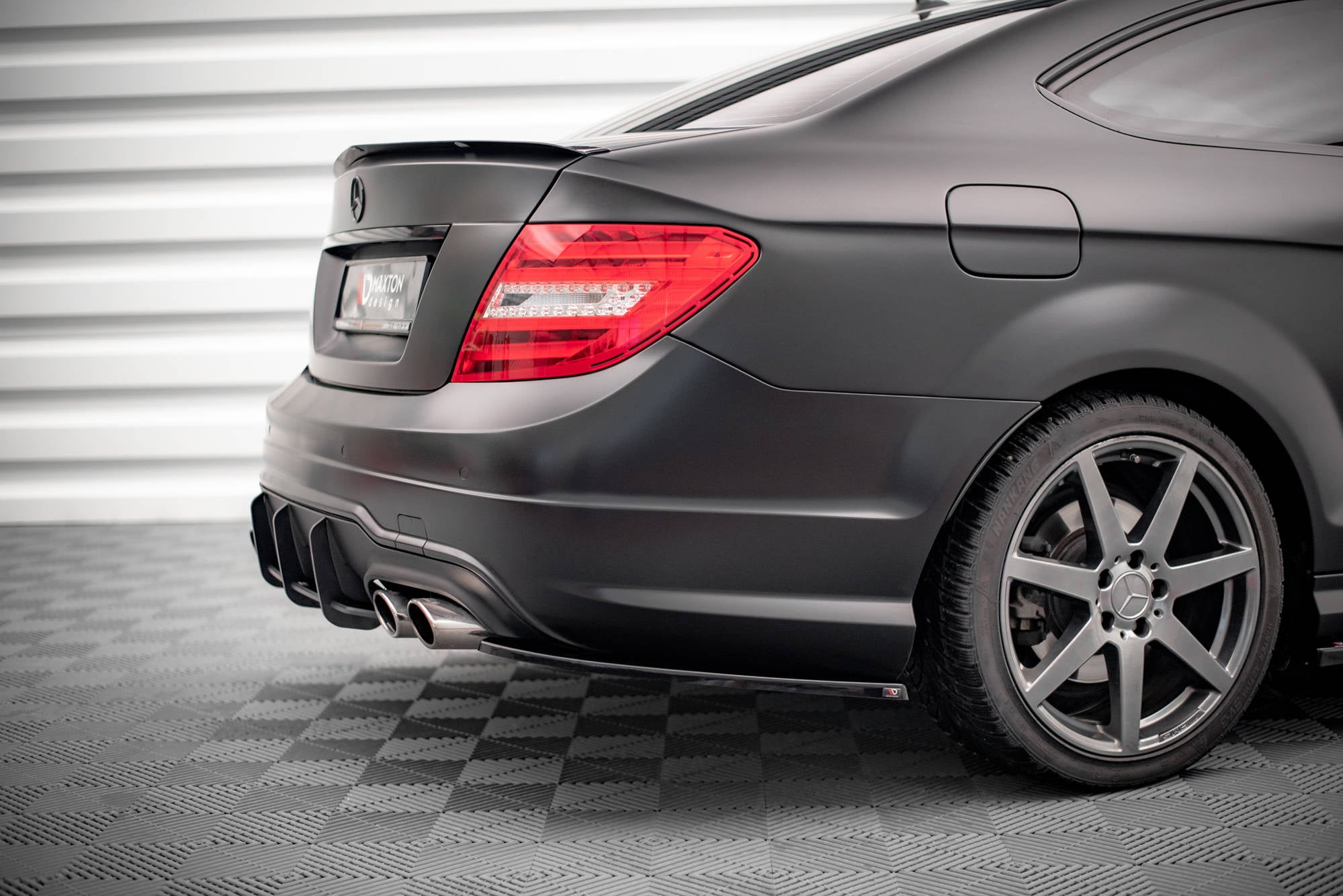 pol pl splittery tylne boczne mercedes benz c coupe sedan estate amg line c204 w204 facelift s204 facelift 17439 6.jpg pol pl splittery tylne boczne mercedes benz c coupe sedan estate amg line c204 w204 facelift s204 facelift 17439 6.jpg