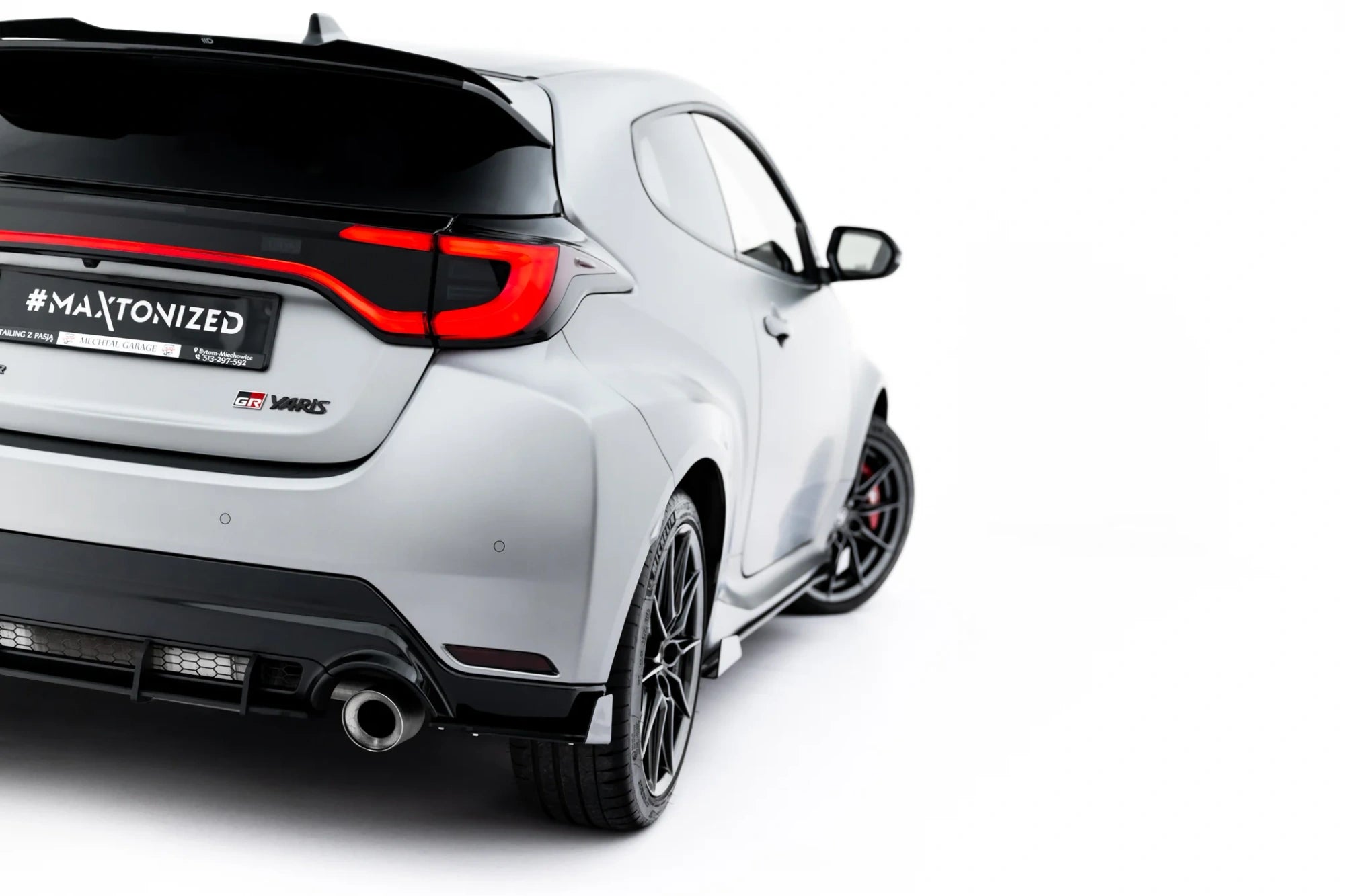 street pro rear side splitters + flaps suitable for toyota gr yaris mk4 facelift street pro rear side splitters + flaps suitable for toyota gr yaris mk4 facelift