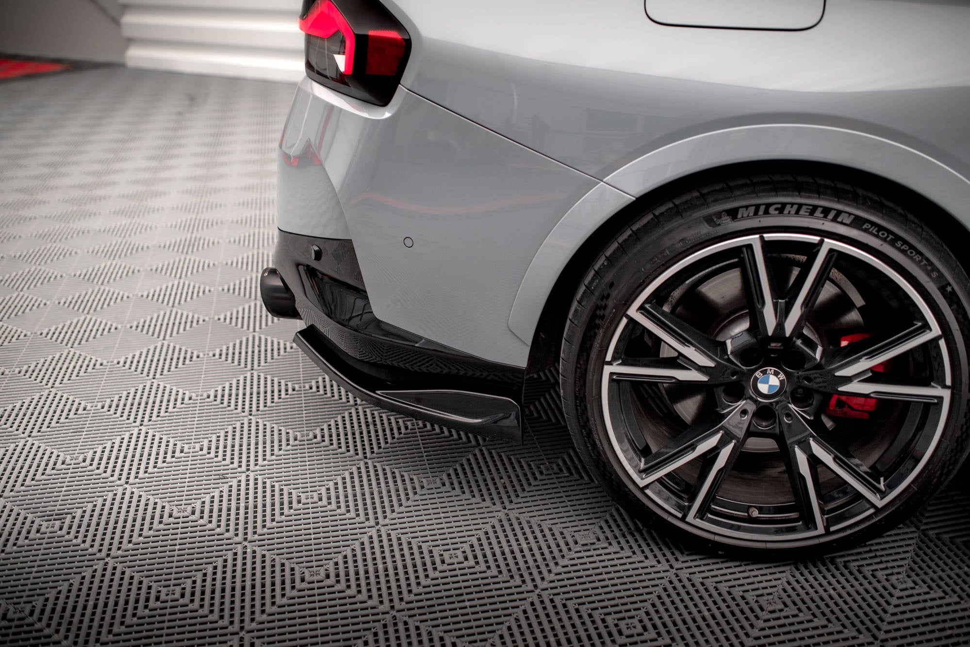 pol pl splittery tylne boczne v 1 bmw 2 coupe m240i g42 17661 4.jpg pol pl splittery tylne boczne v 1 bmw 2 coupe m240i g42 17661 4.jpg