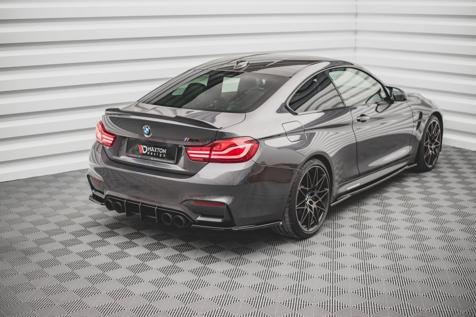 pol pl splittery tylne boczne v 2 bmw m4 f82 13221 3.jpg pol pl splittery tylne boczne v 2 bmw m4 f82 13221 3.jpg