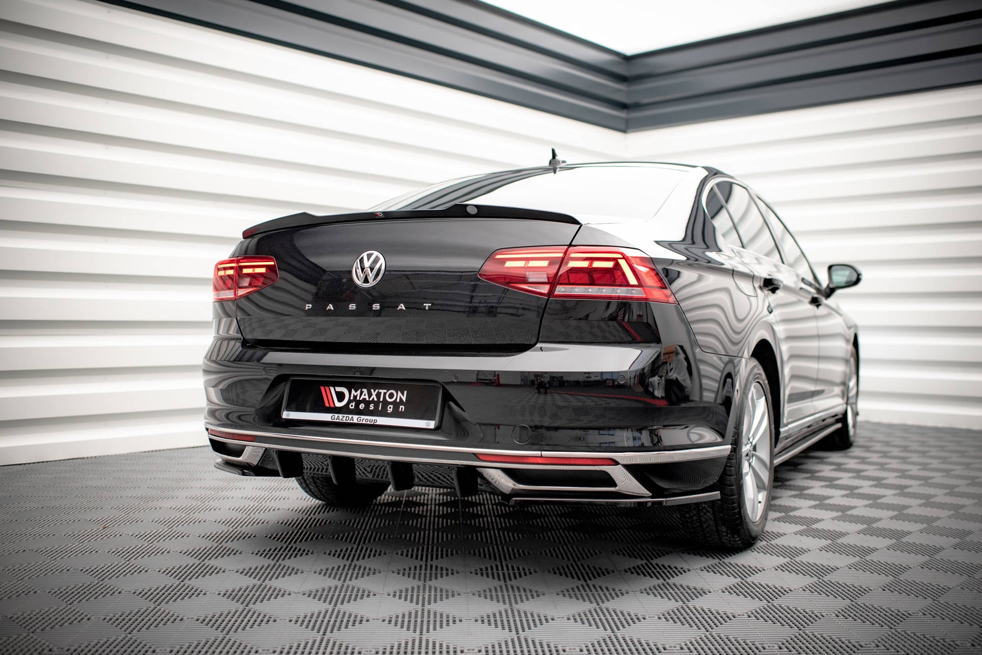 pol pl splittery tylne boczne volkswagen passat b8 facelift 15311 5.jpg pol pl splittery tylne boczne volkswagen passat b8 facelift 15311 5.jpg