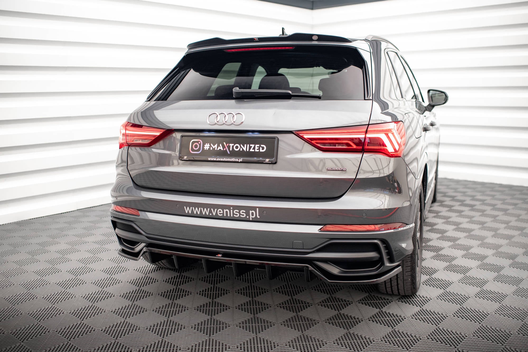 pol pl spoiler cap audi q3 s line suv f3 17585 4.jpg pol pl spoiler cap audi q3 s line suv f3 17585 4.jpg