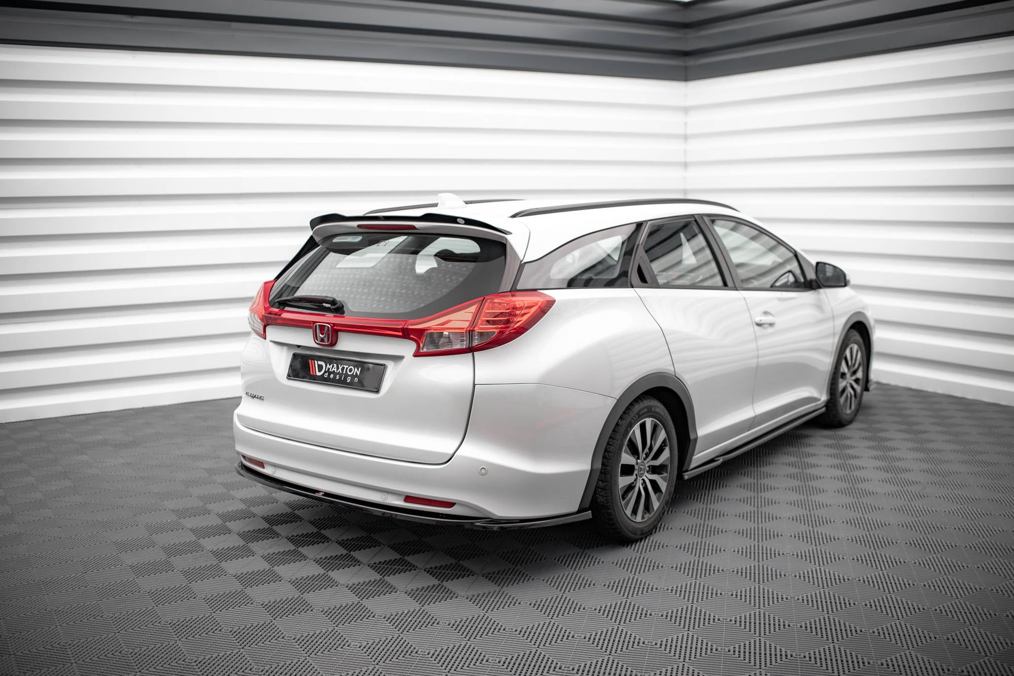 pol pl spoiler cap honda civic tourer mk9 14496 3.jpg pol pl spoiler cap honda civic tourer mk9 14496 3.jpg