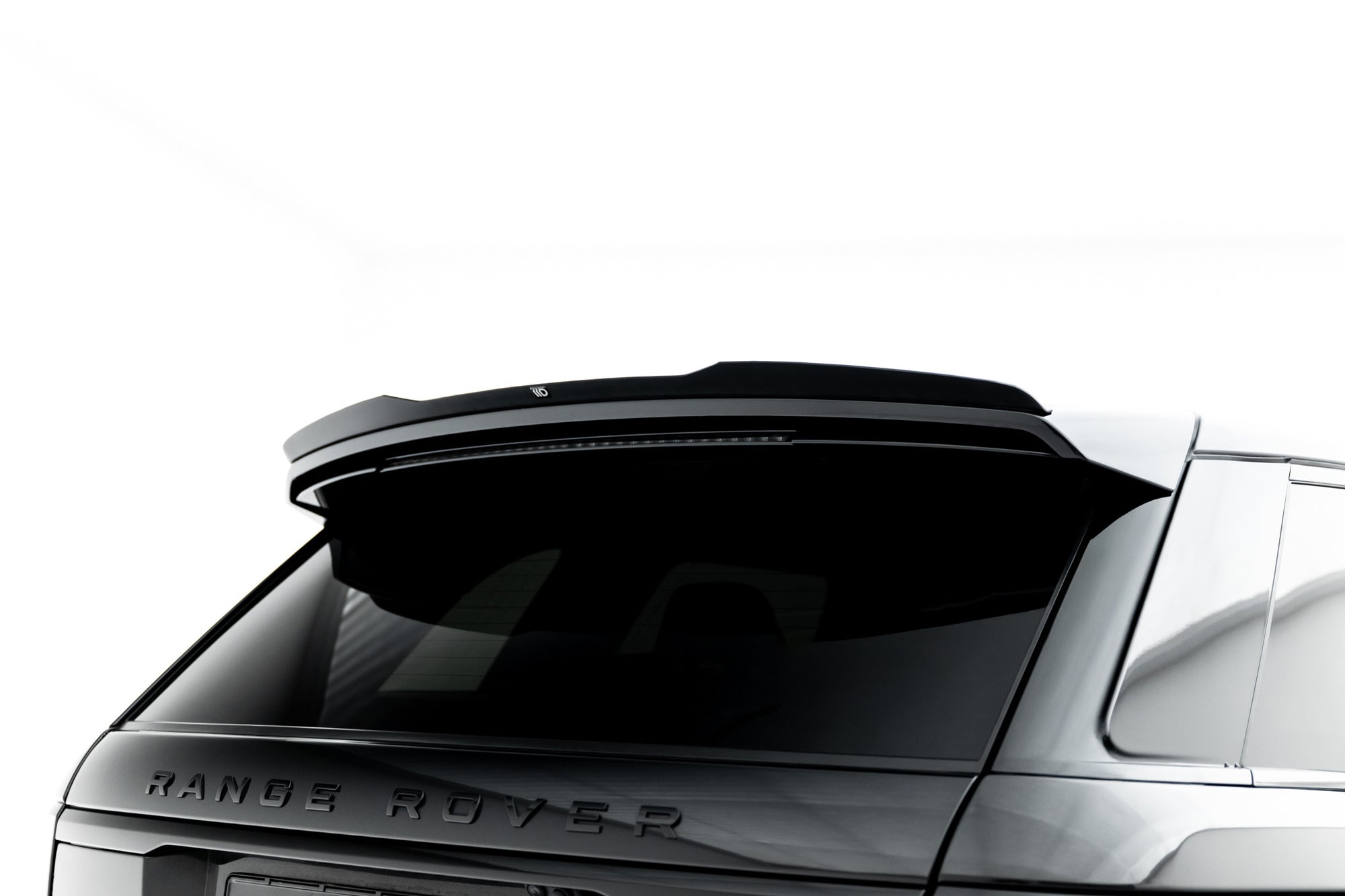 pol pl spoiler cap land rover range rover sport svr mk2 facelift 23541 5.jpg pol pl spoiler cap land rover range rover sport svr mk2 facelift 23541 5.jpg