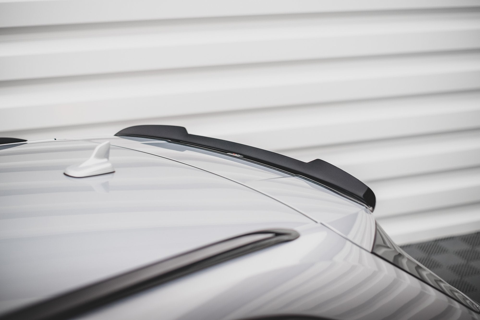 pol pl spoiler cap v 2 audi s4 a4 s line avant b9 13353 4.jpg pol pl spoiler cap v 2 audi s4 a4 s line avant b9 13353 4.jpg