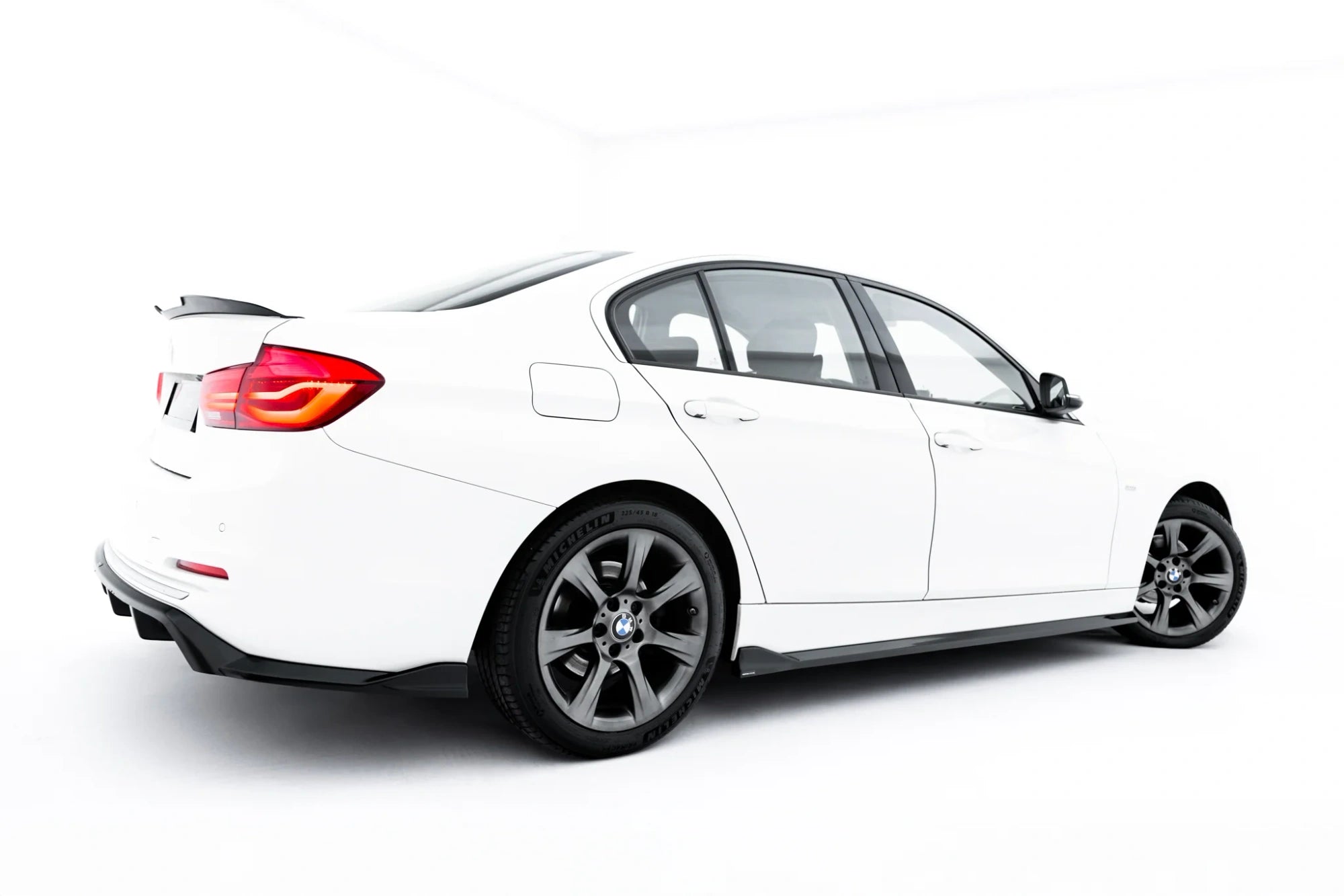 set of splitters suitable for bmw 3 sportline sedan f30 set of splitters suitable for bmw 3 sportline sedan f30