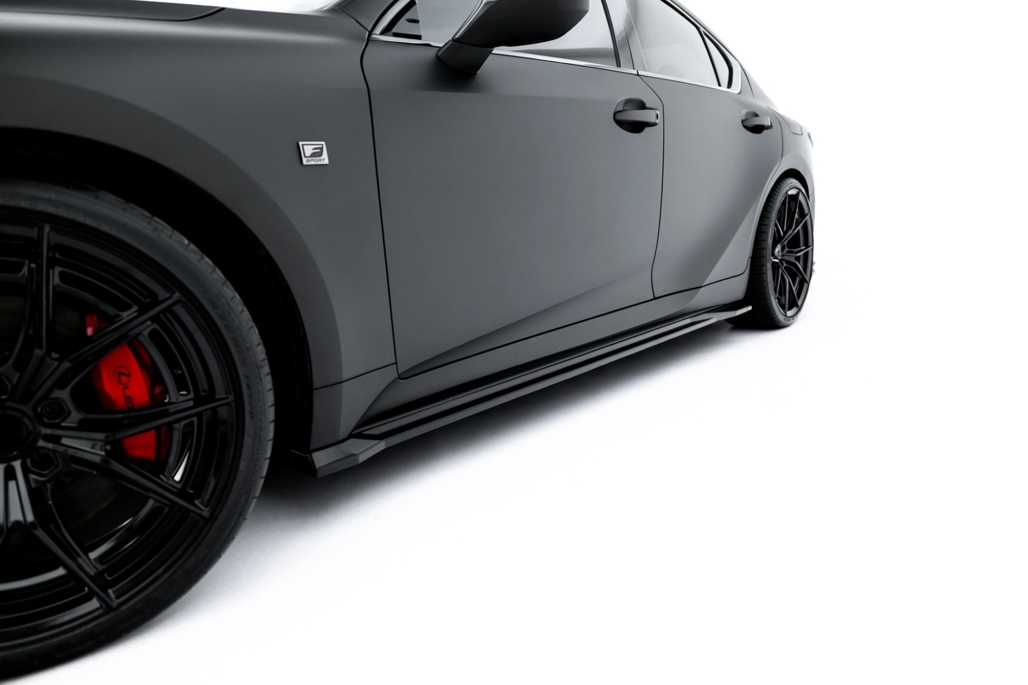 set of splitters suitable for lexus is 500 mk3 facelift 2 (xe30) set of splitters suitable for lexus is 500 mk3 facelift 2 (xe30)